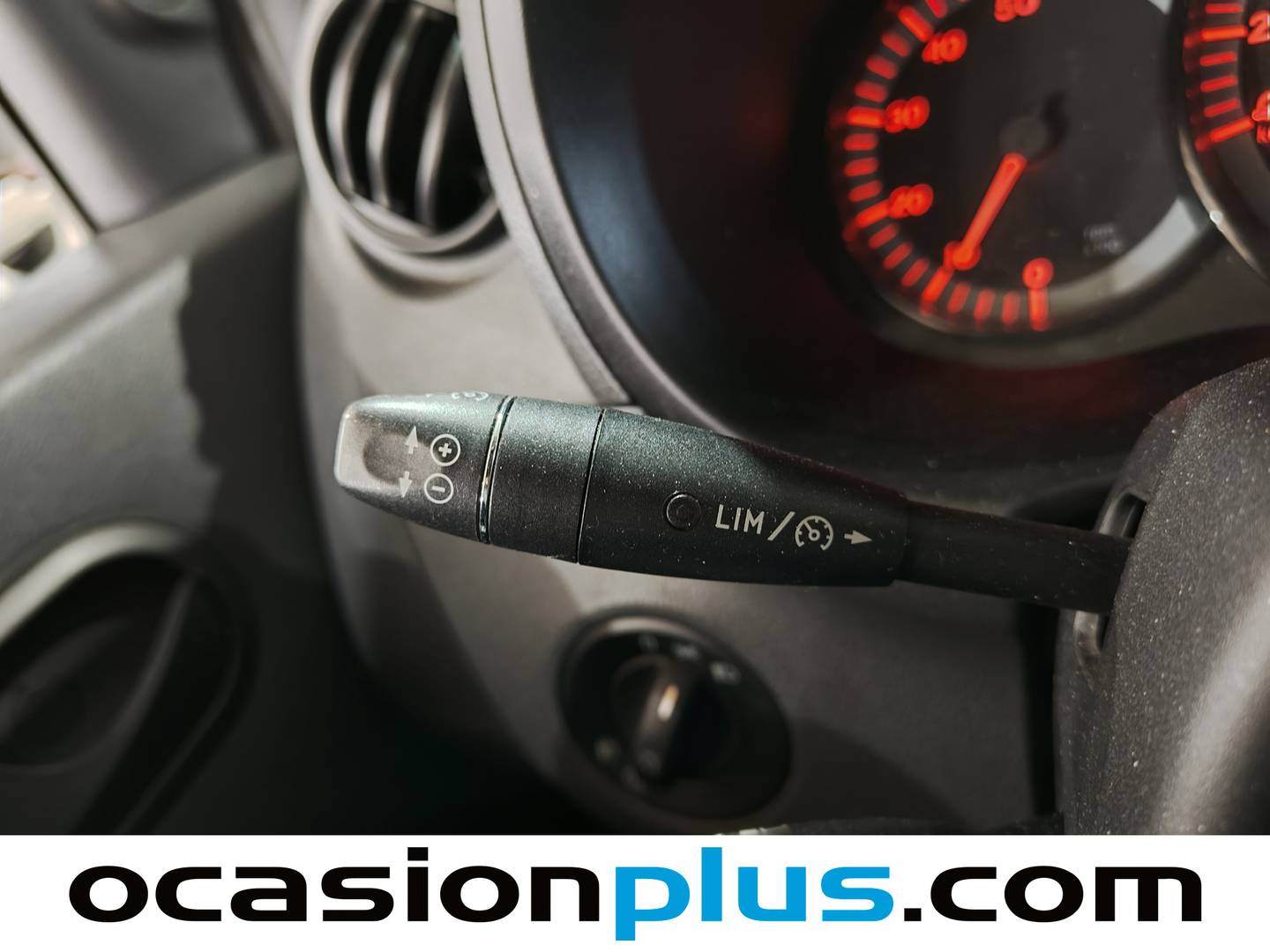 Extras y acabados del Mercedes Citan Mercedes-Benz Citan 111 CDI Tourer Select Largo (110 CV)