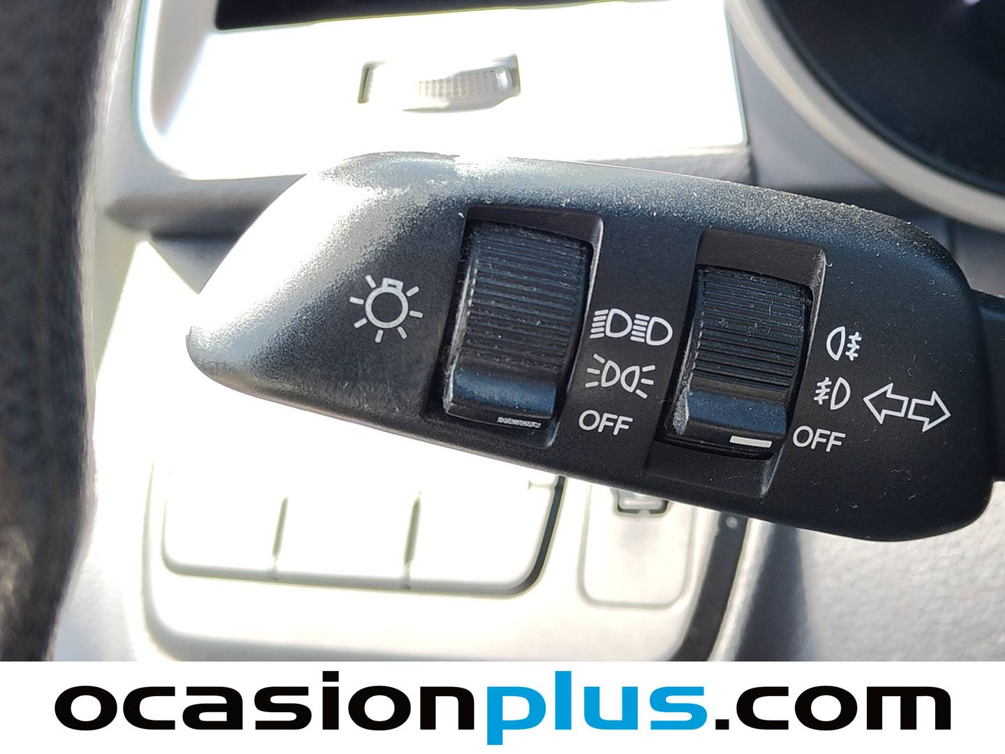 SsangYong Tivoli Ssangyong Tivoli D16T Premium 4x2 (115 CV) de segunda mano