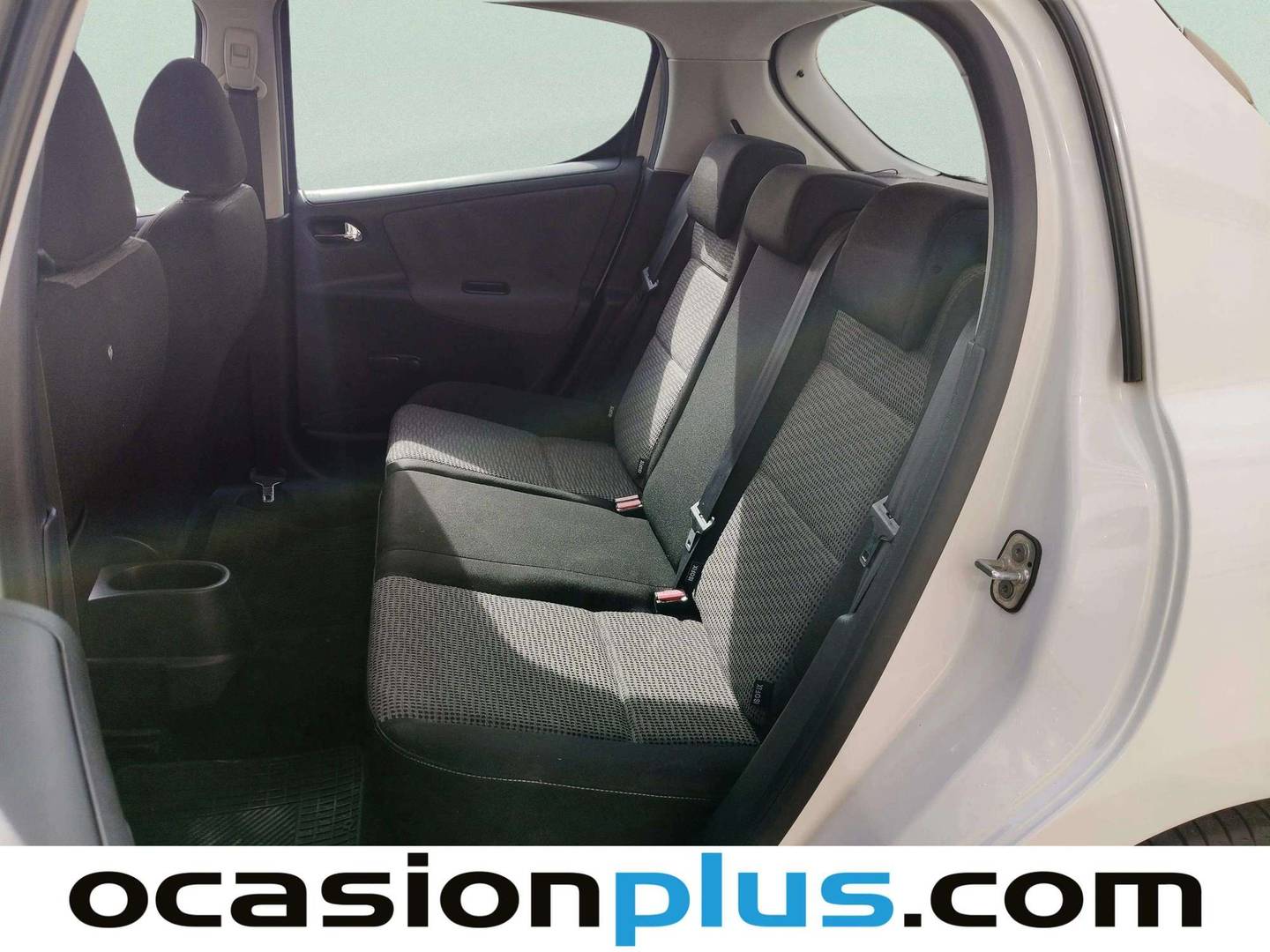 Foto asientos traseros Peugeot 207 Peugeot 207 1.6 HDI Sport FAP (92 CV)