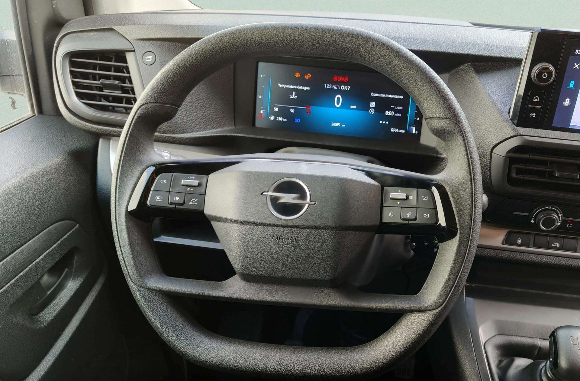 Opel Vivaro Furgon BlueHDi 120 - foto 17