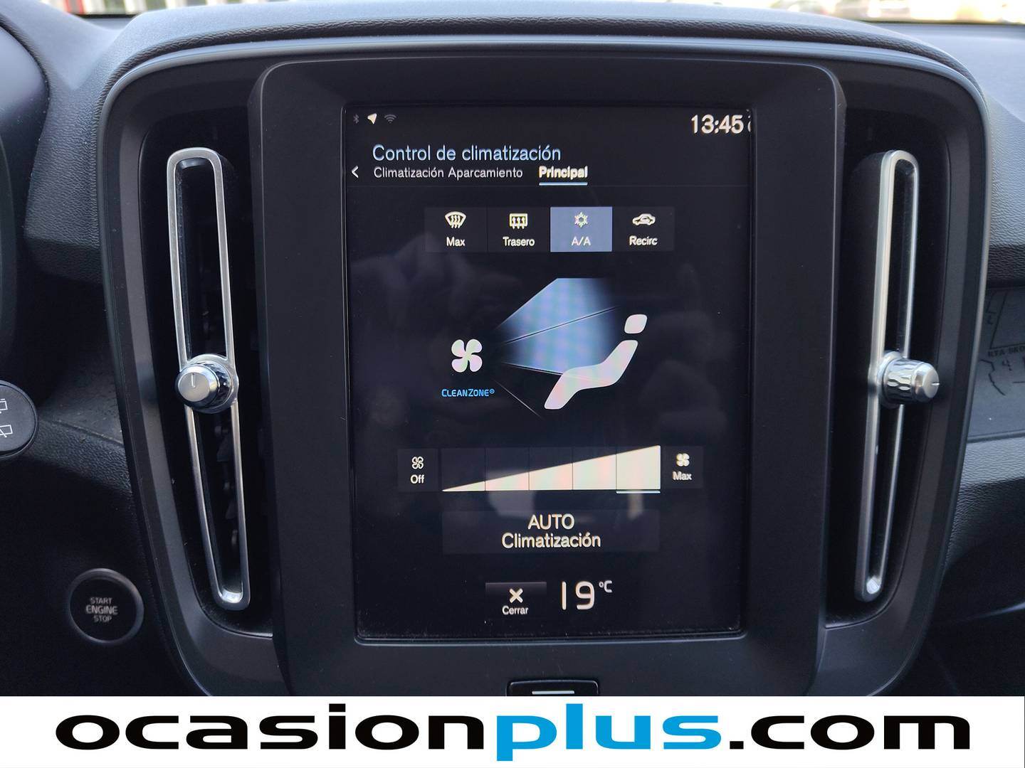 Volvo XC40 Volvo XC40 D3 Momentum Core Auto (150 CV) automático