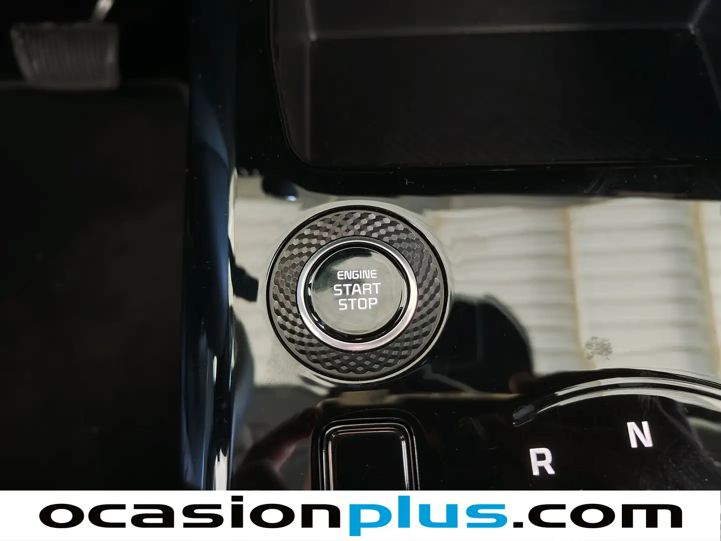 Foto KIA Niro Kia Niro 1.6 GDi HEV Drive  (141 CV)