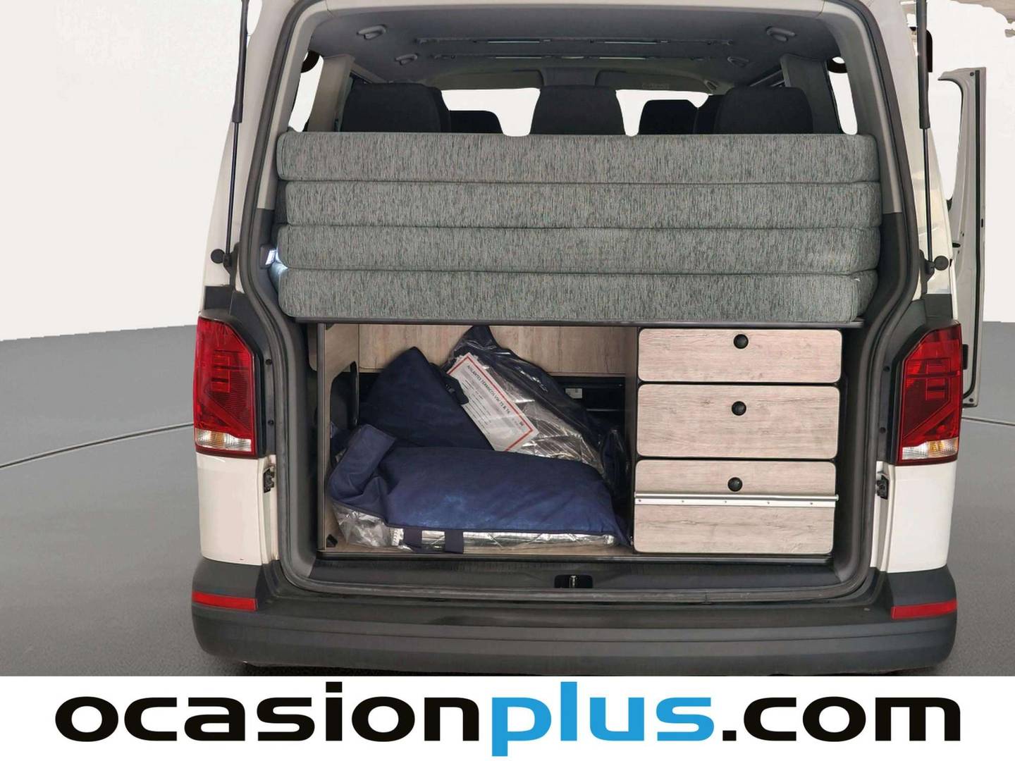 Foto asientos traseros Volkswagen Caravelle Volkswagen Caravelle Origin Batalla Corta 2.0 TDI BMT (110 CV) 9 Plazas