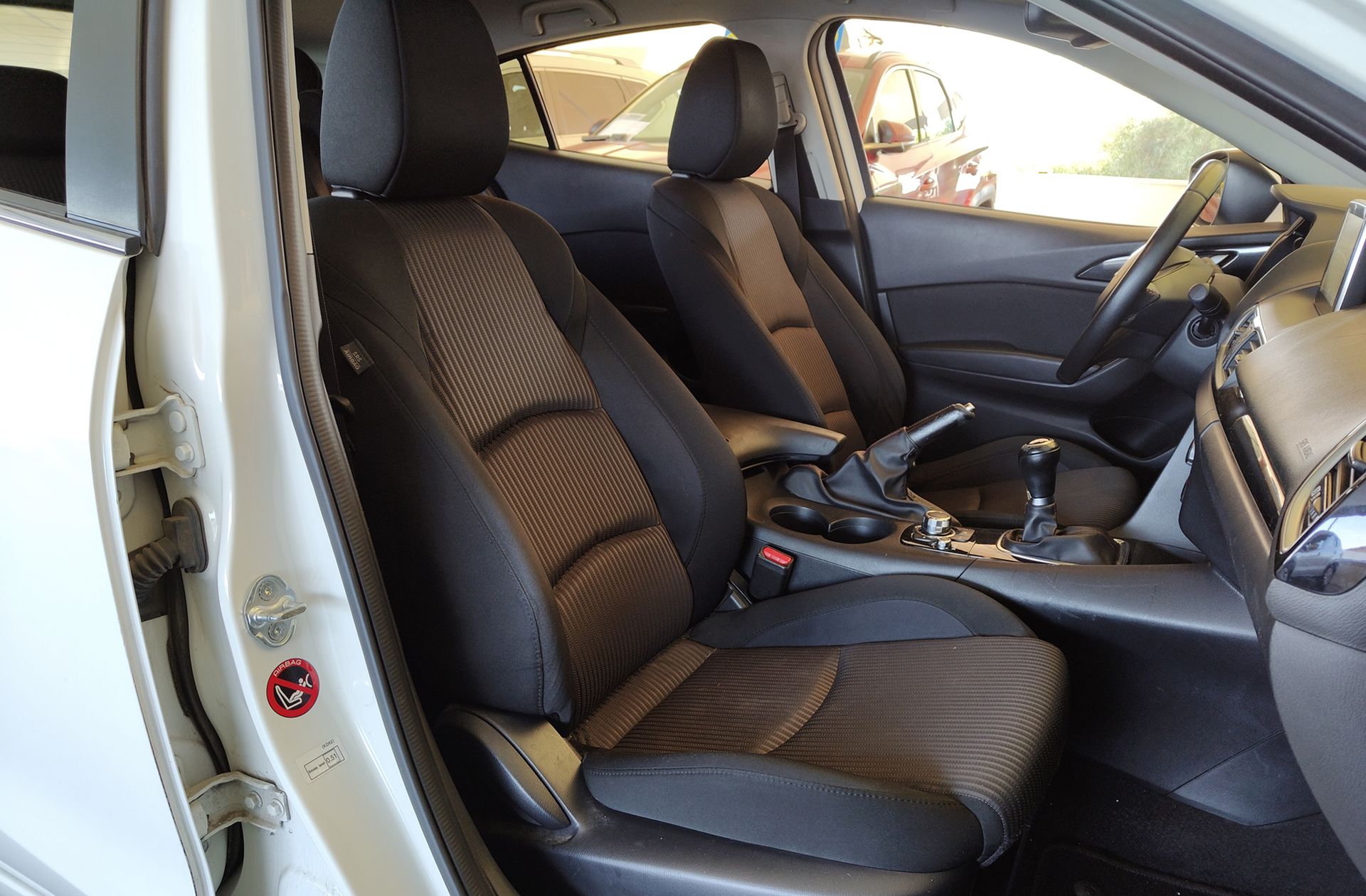 Mazda Mazda3 2.2 DE Style - foto 15