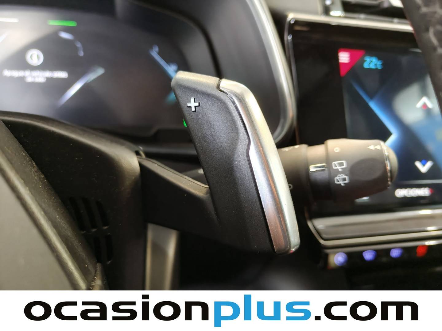 Foto DS DS 7 Crossback DS DS7 Crossback E-Tense 300 Louvre 4WD Auto (300 CV)