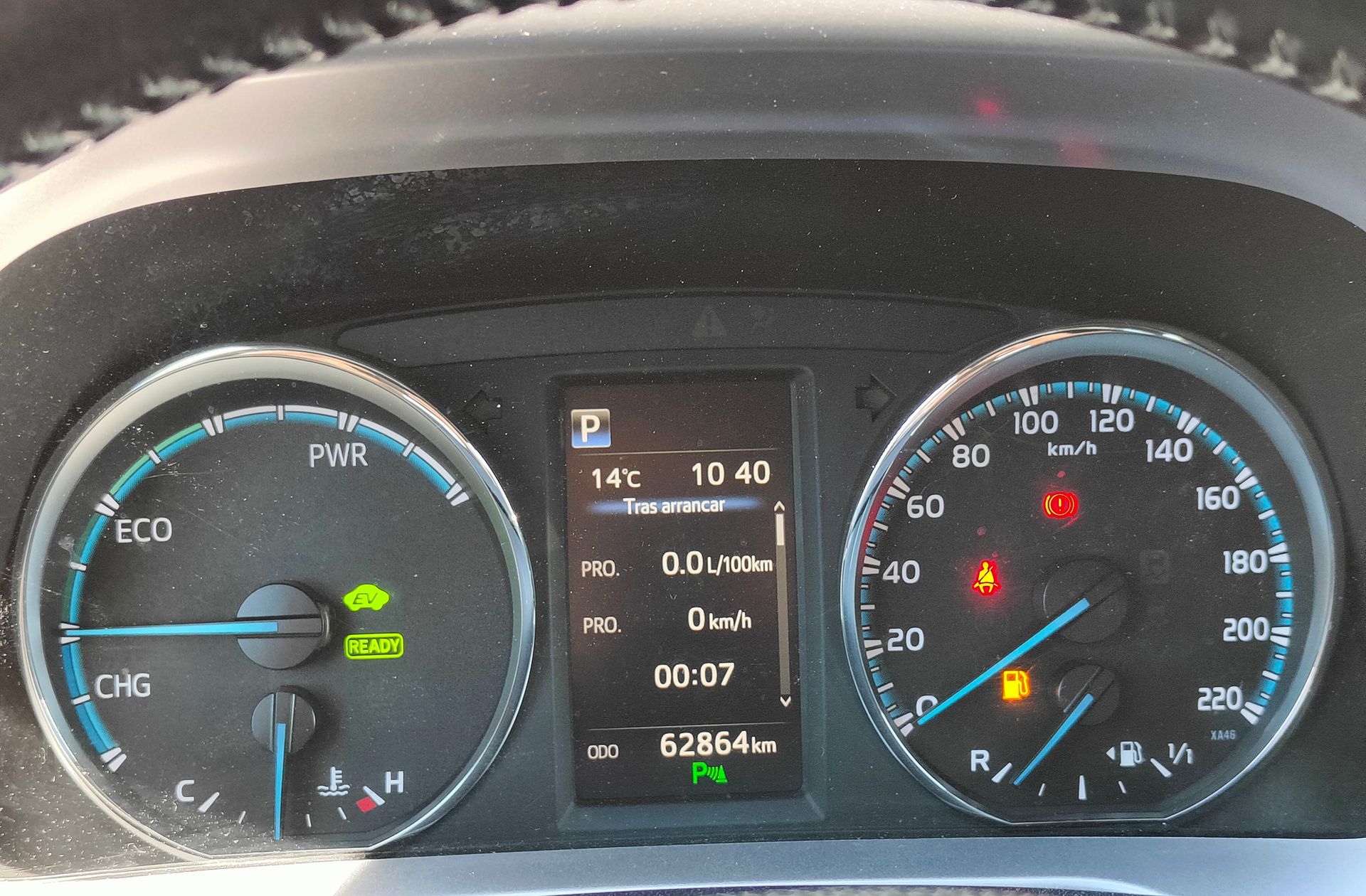 Toyota RAV4 2.5l Hybrid 4WD Feel! - foto 23