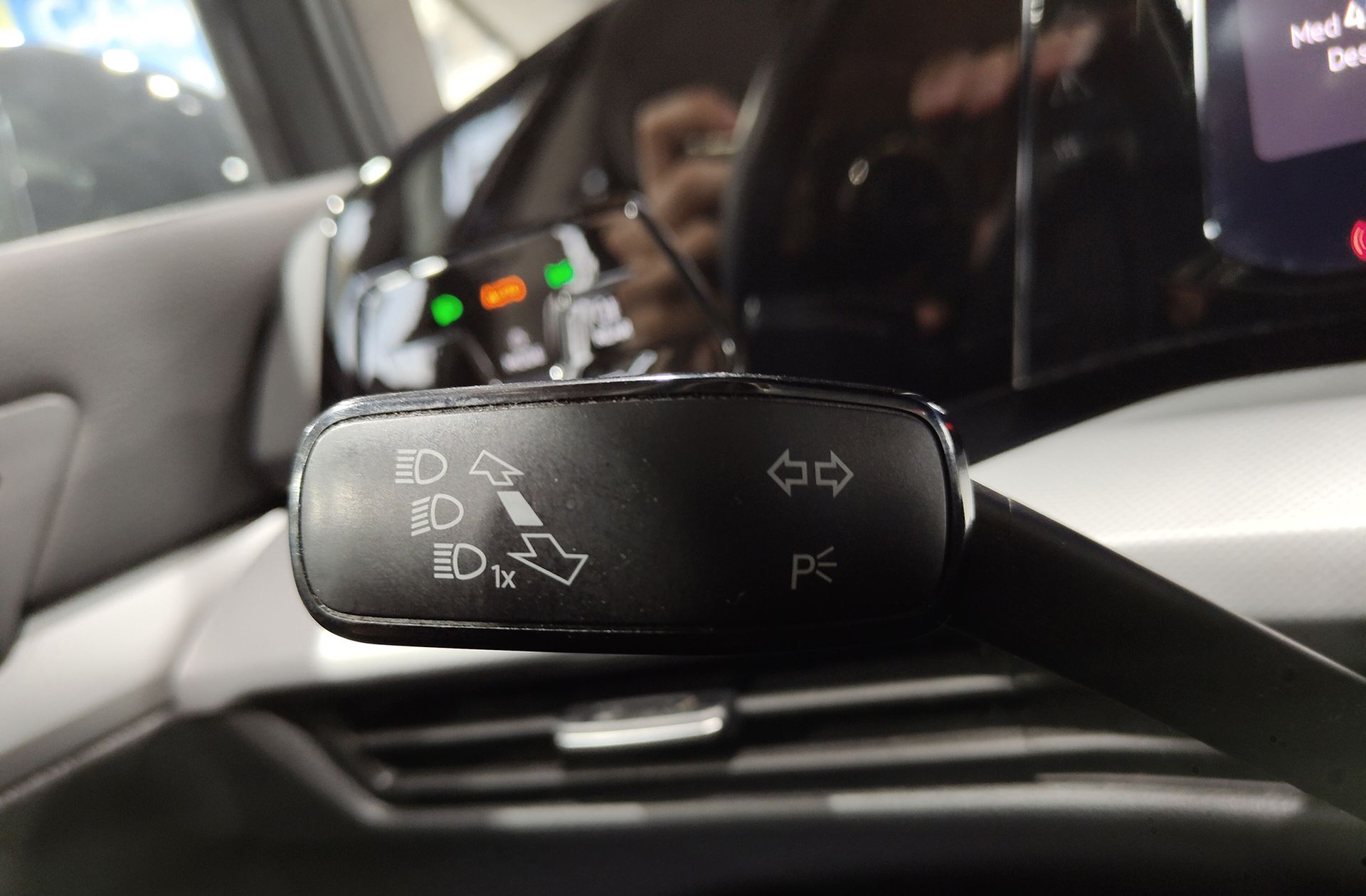 Volkswagen Golf Variant 1.0 TSI - foto 30