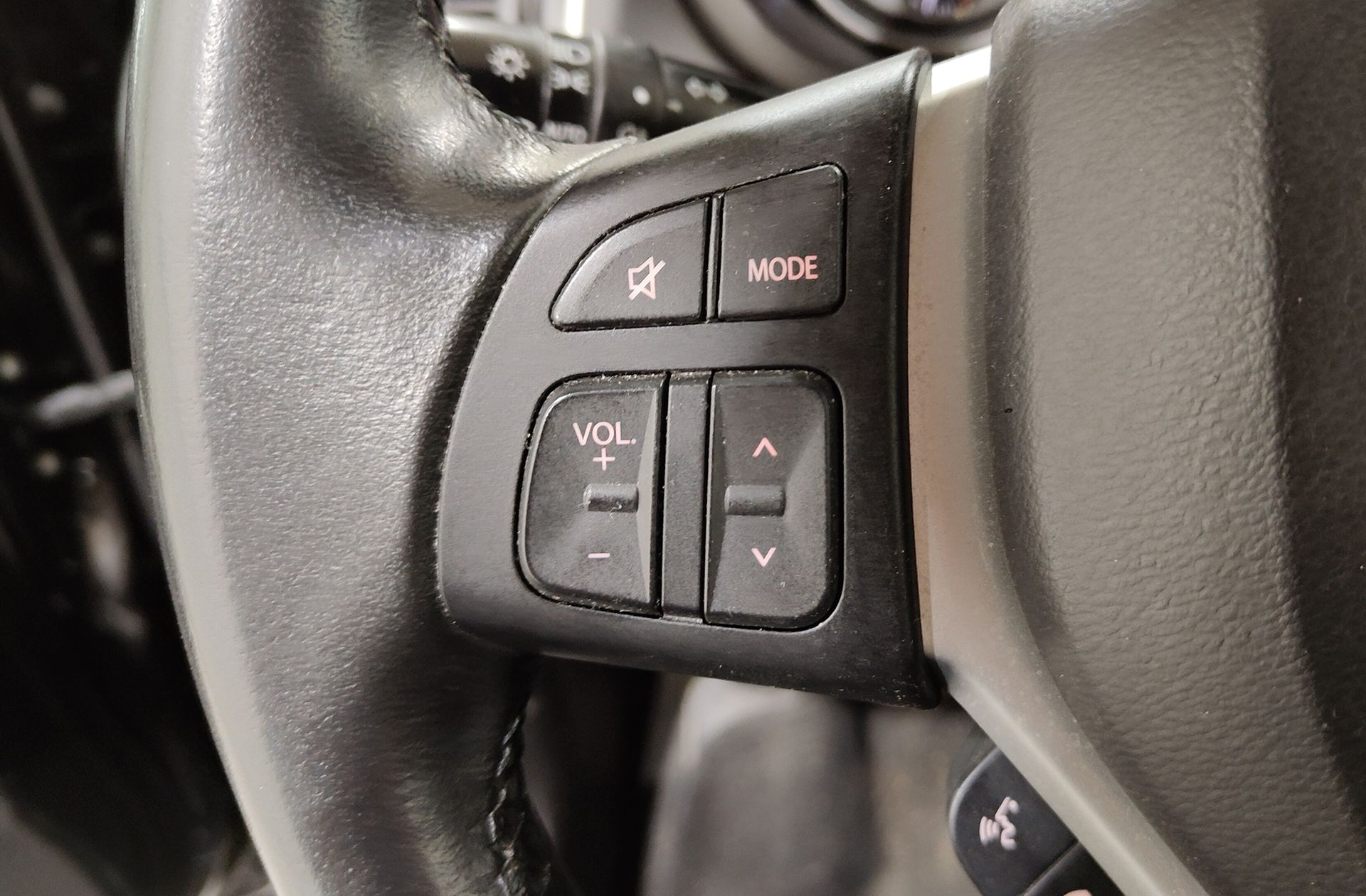Suzuki S-Cross 1.4T Mild Hybrid S2 4WD - foto 22