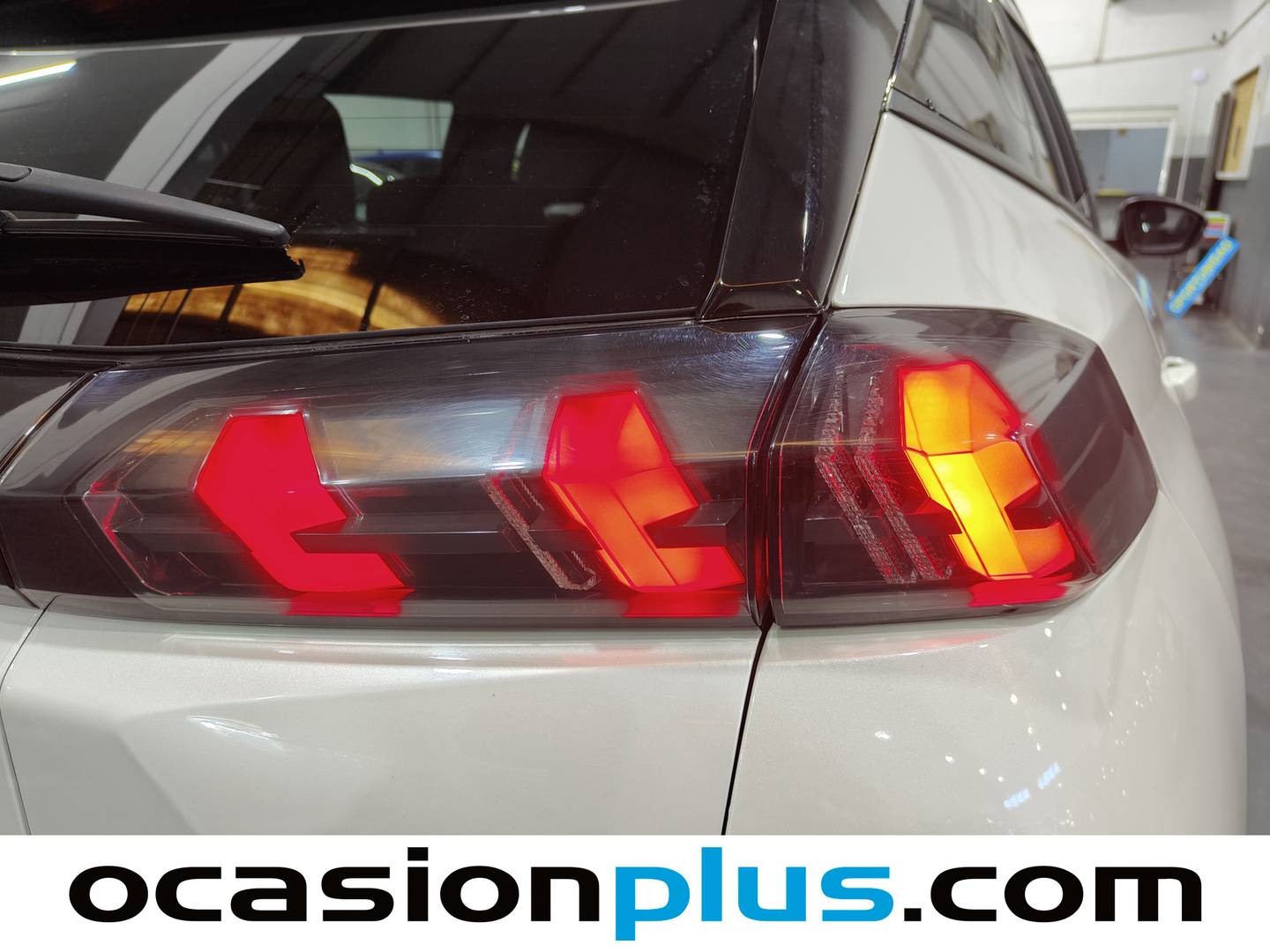 Foto Peugeot 2008 Peugeot 2008 PureTech 100 S&S Allure (100 CV)