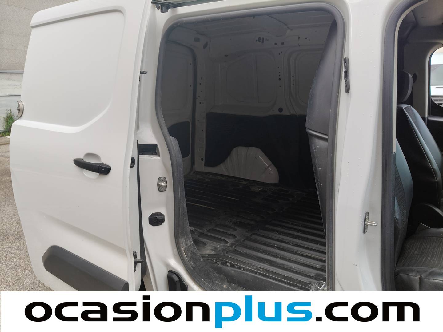 Foto asientos traseros Citroën Berlingo Citroën Berlingo Furgon BlueHDi 100 Talla M Control (102 CV)