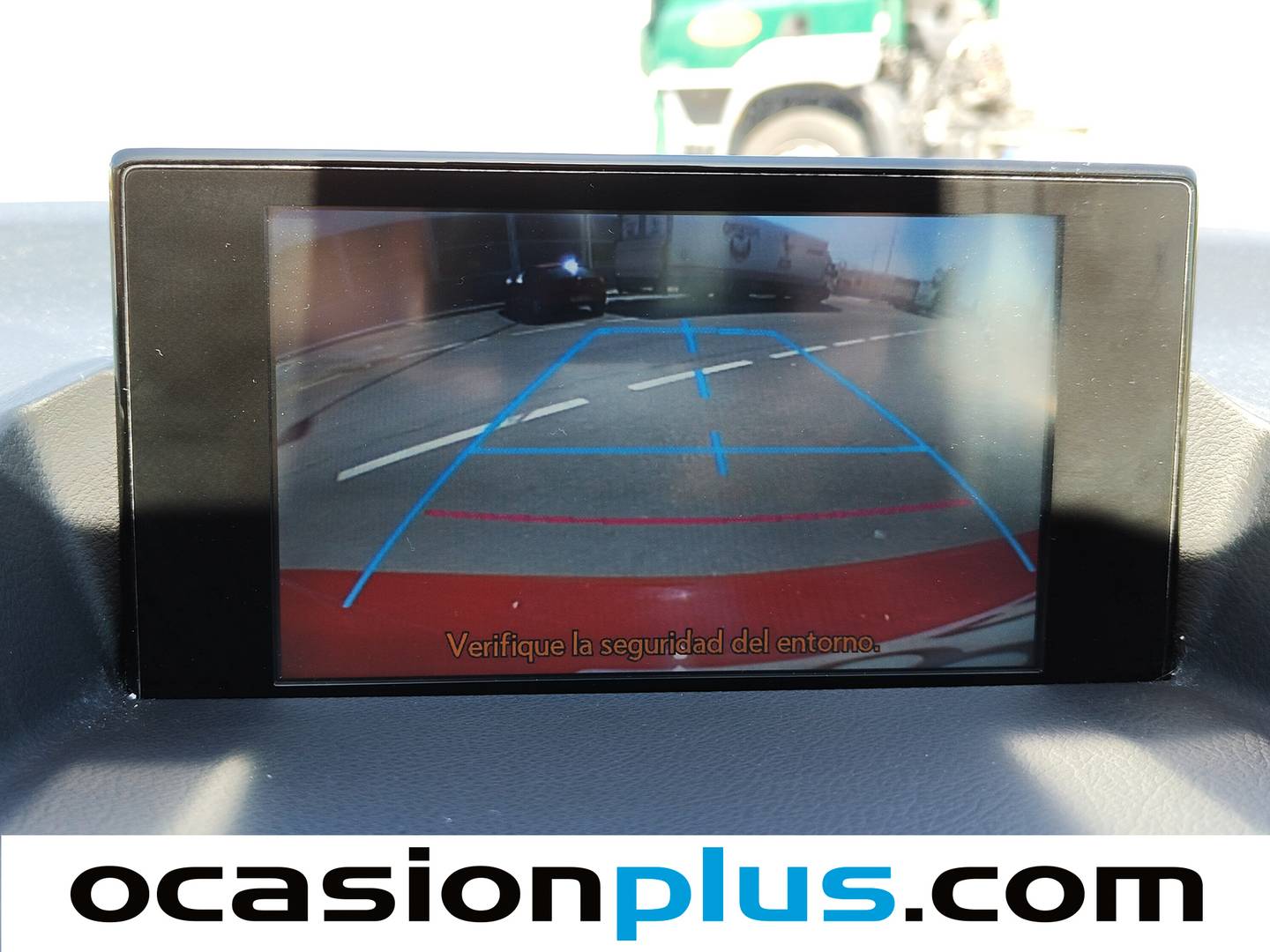 Extras y acabados del Lexus CT Lexus CT 200h Executive (136 CV)