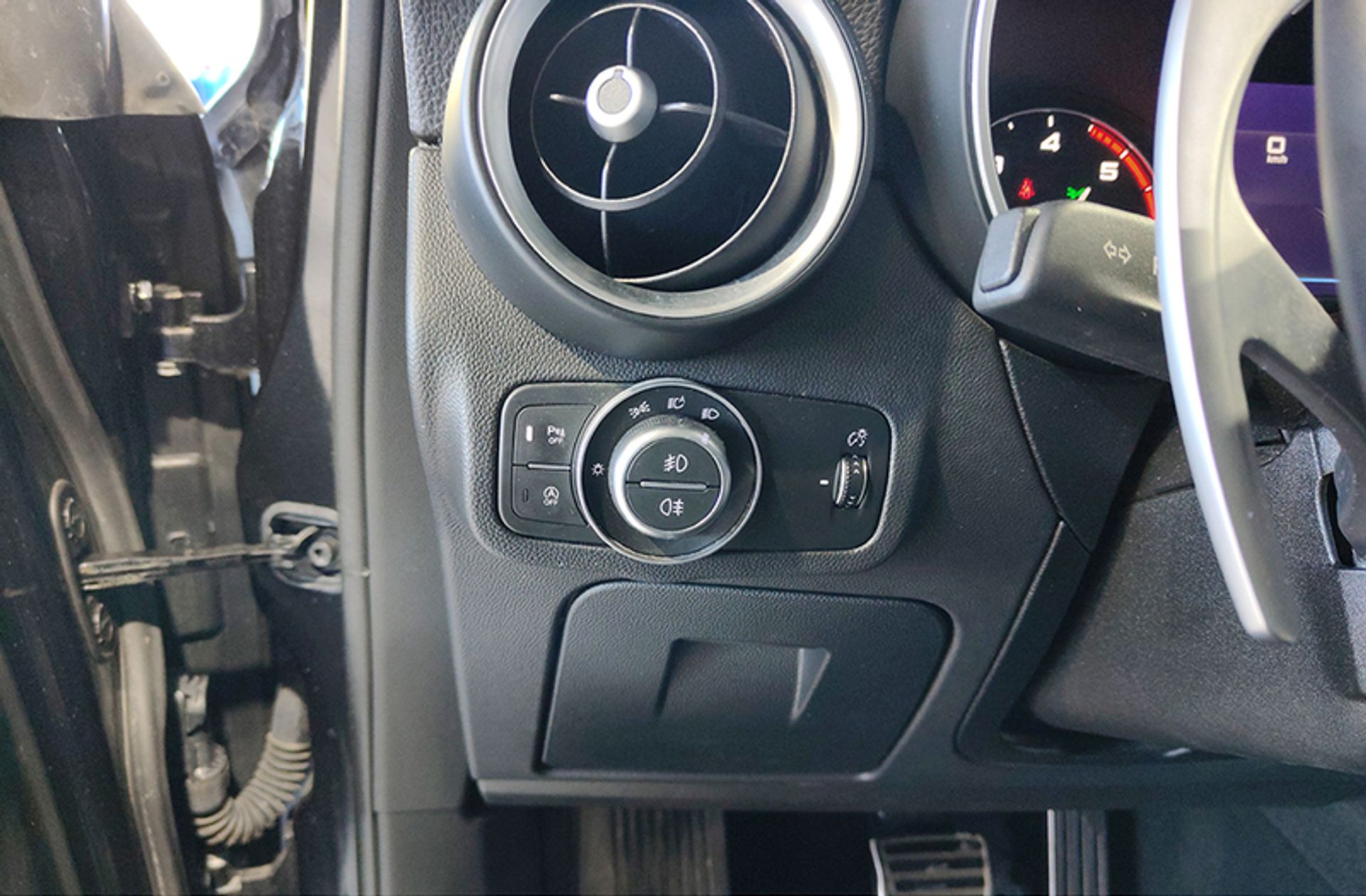 Alfa Romeo Stelvio 2.2 Diesel Sprint RWD - foto 27