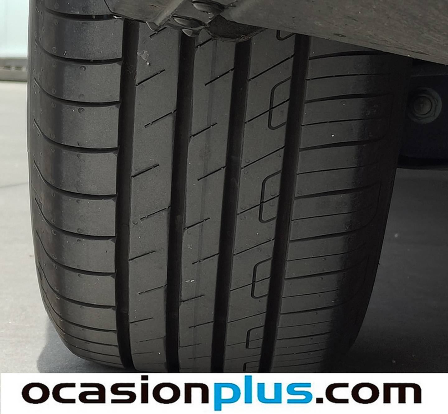 Foto Volkswagen Passat Volkswagen Passat Business 1.6 TDI (120 CV) DSG