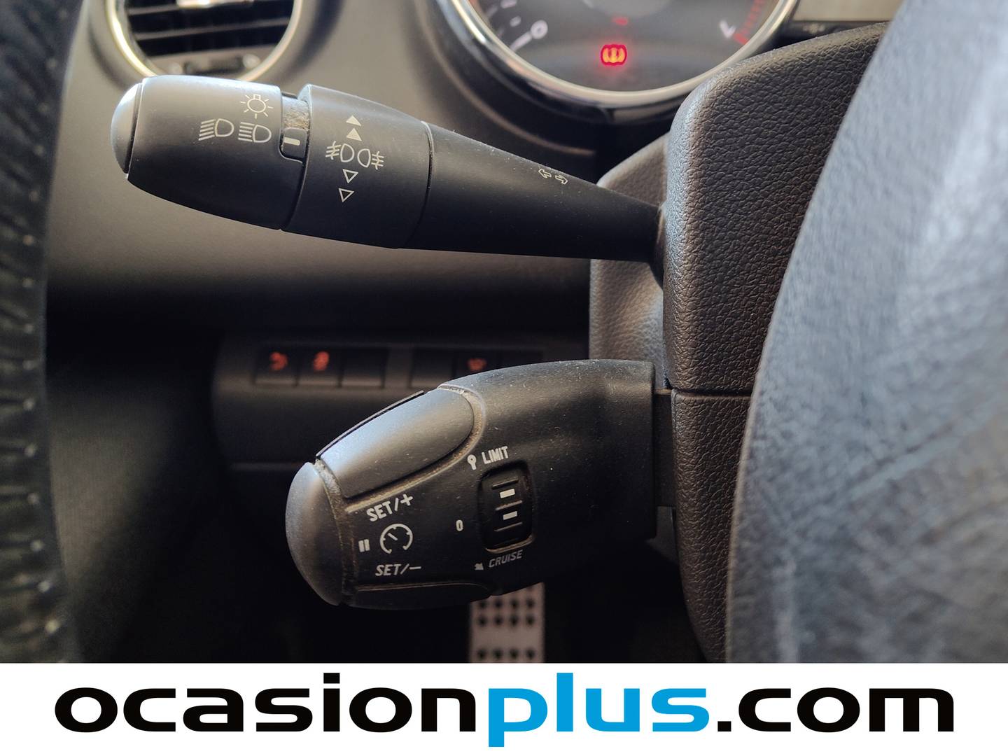 Extras y acabados del Peugeot 5008 Peugeot 5008 1.2 PureTech Style S&S 7 Plazas (130 CV)