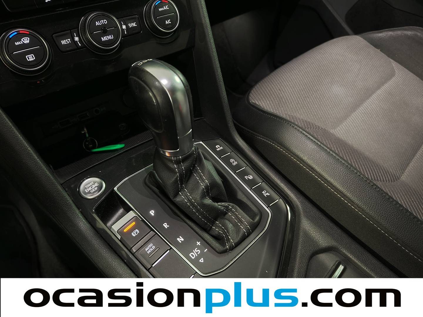Volkswagen Tiguan Volkswagen Tiguan Sport 2.0 TDI (150 CV) DSG Pack R-line de segunda mano