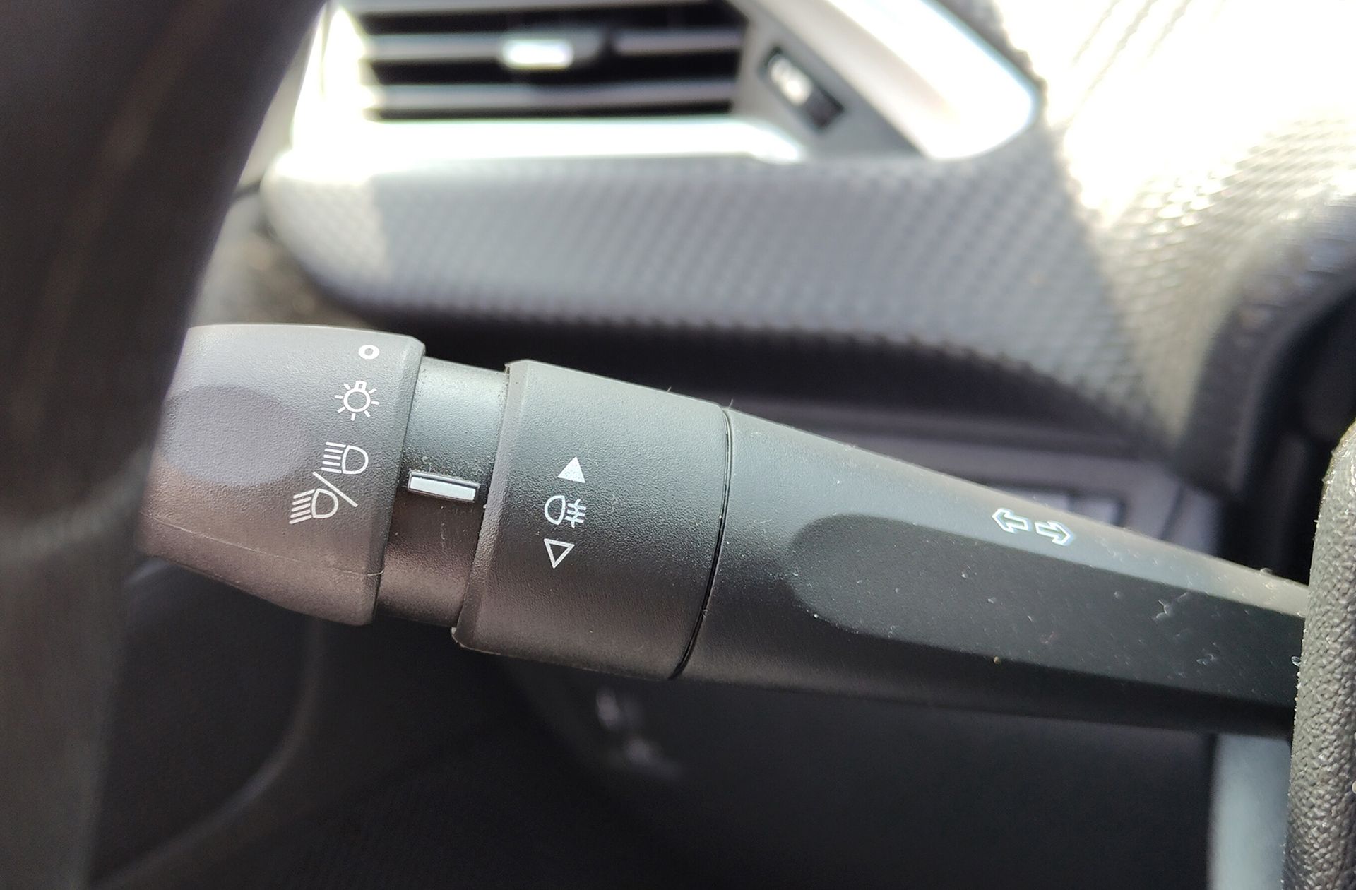 Peugeot 2008 PureTech 82 Access - foto 21