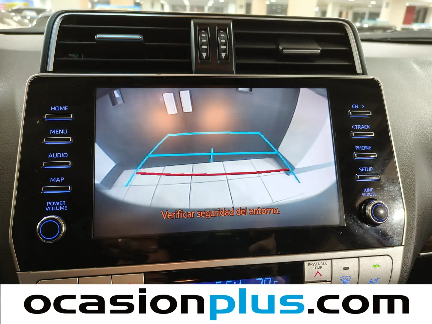 Foto Toyota Land Cruiser Toyota Land Cruiser 2.8 D-4D VXL Auto (204 CV)