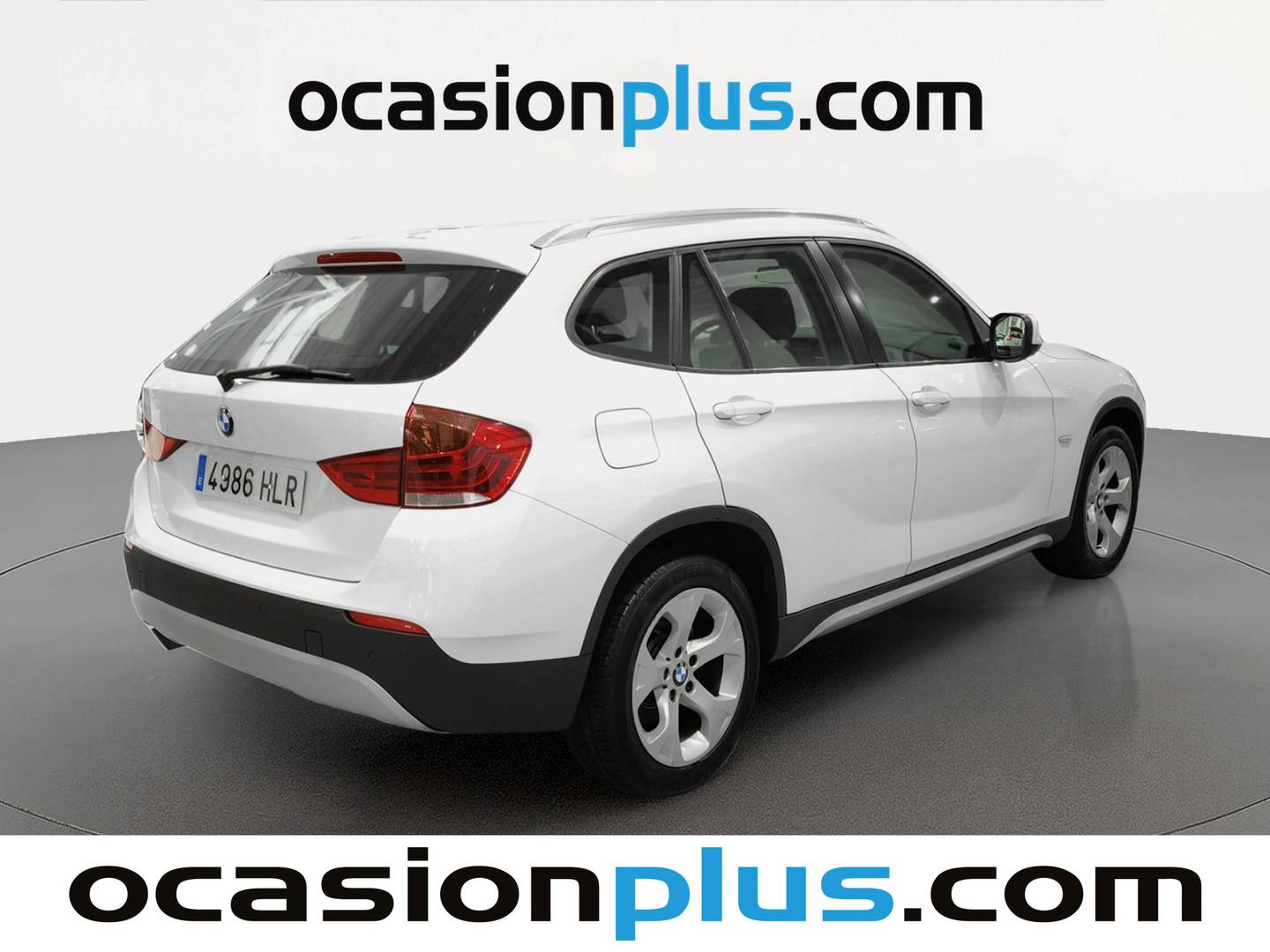 Foto trasera BMW X1 BMW X1 sDrive18d (143 CV) izquierda
