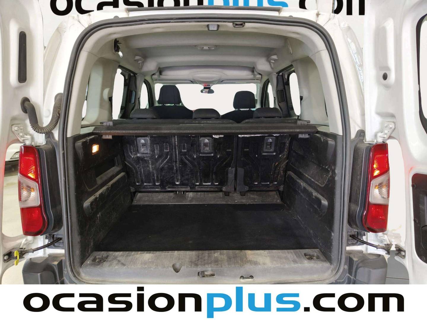 Fotos maletero Citroën Berlingo Citroën Berlingo BlueHDi 100 Talla M Live Pack (102 CV)