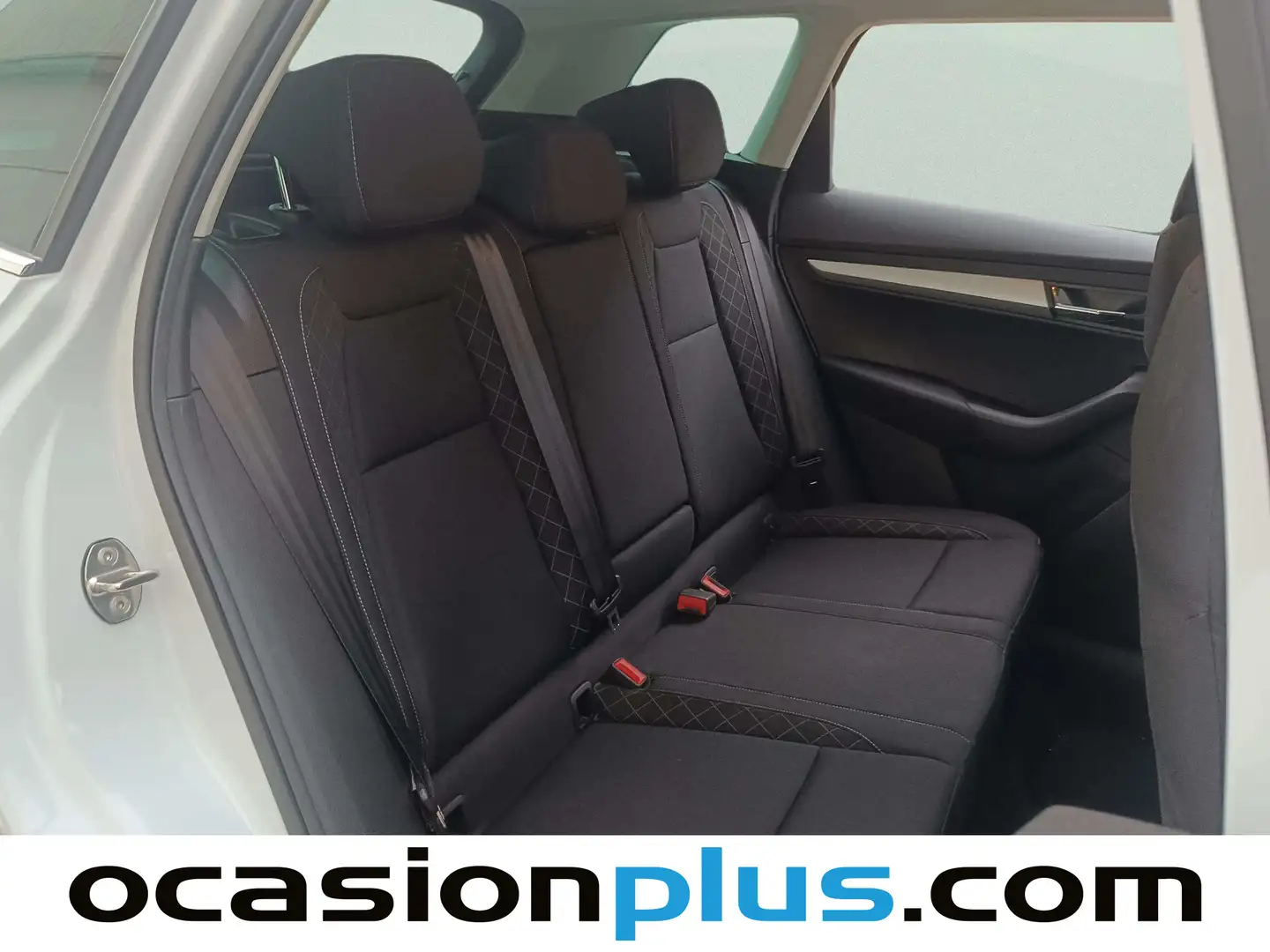 Foto Skoda Karoq Skoda Karoq 1.0 TSI Ambition (115 CV)