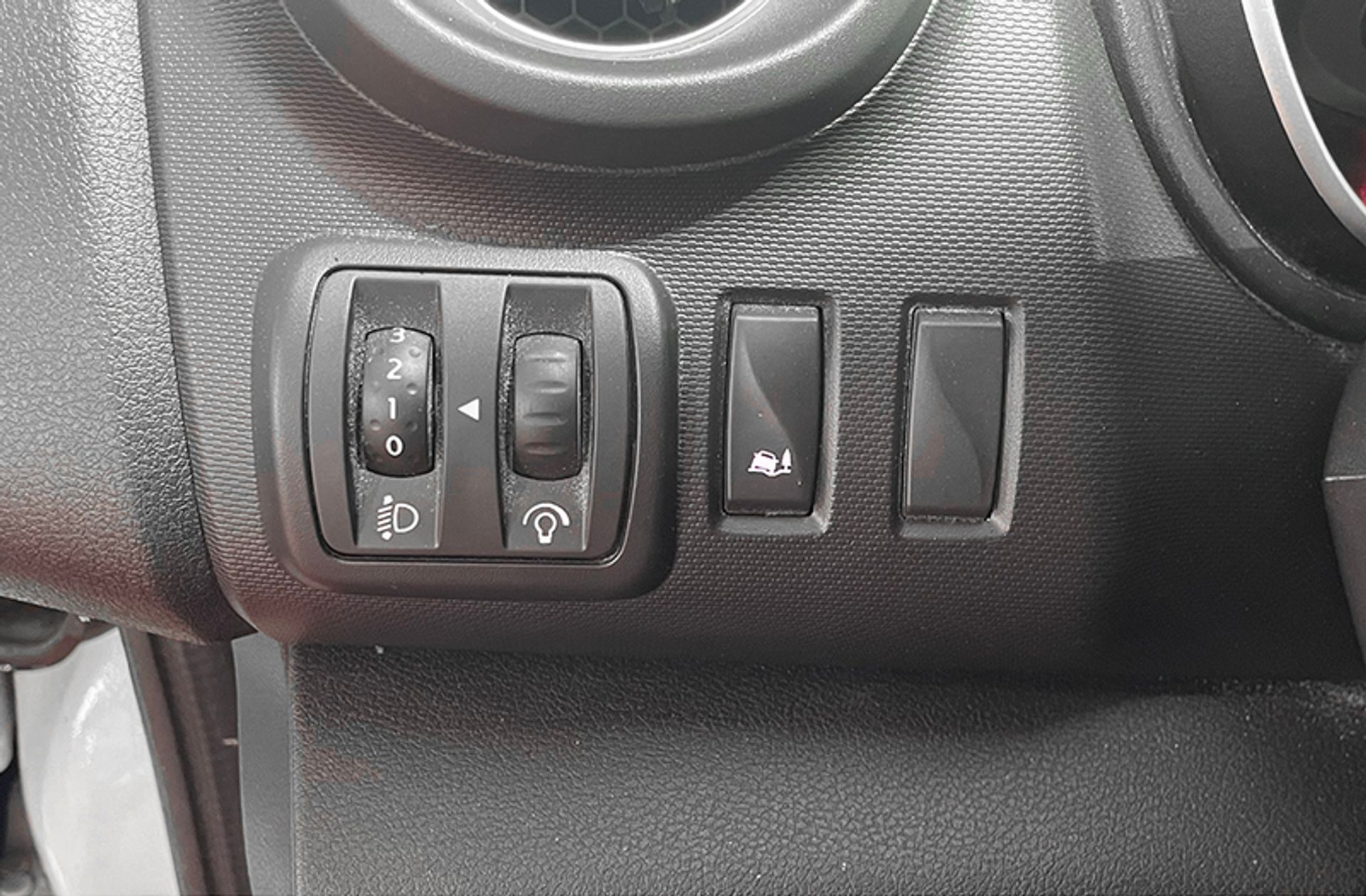 Renault Trafic Furgon 29 L2H1 Energy Blue dCi - foto 17