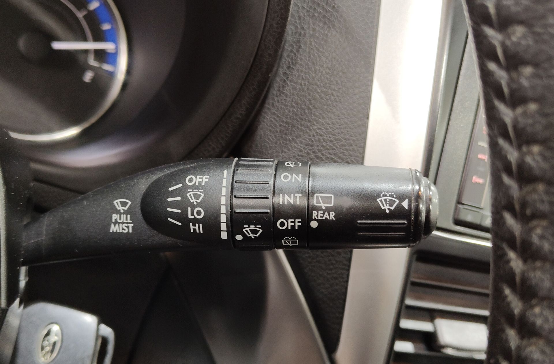Subaru Forester 2.0 D XS Limited 4x4 - foto 25