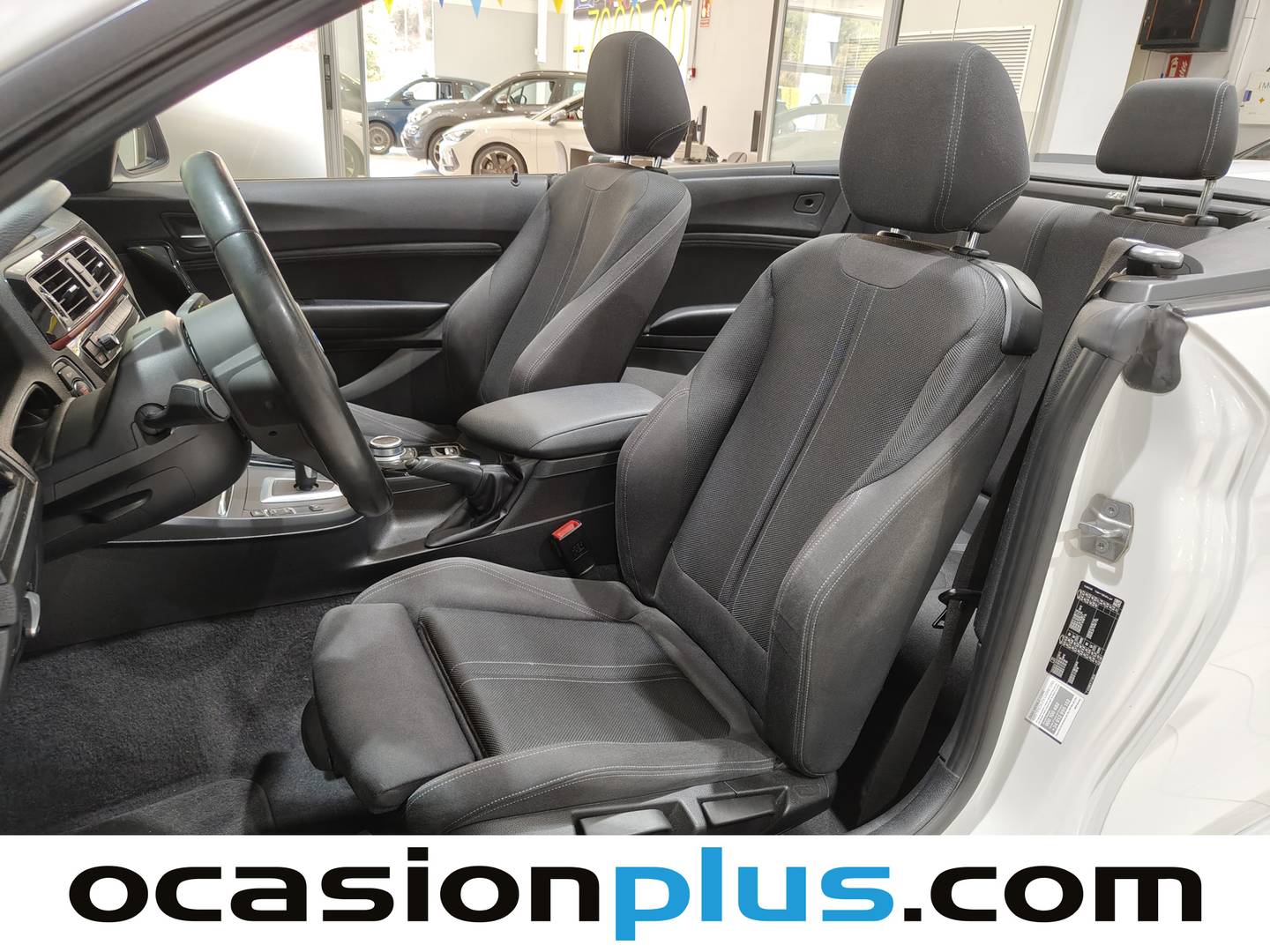 Foto asientos delanteros BMW Serie 2 BMW Serie 2 220i Cabrio (184 CV) Pack M