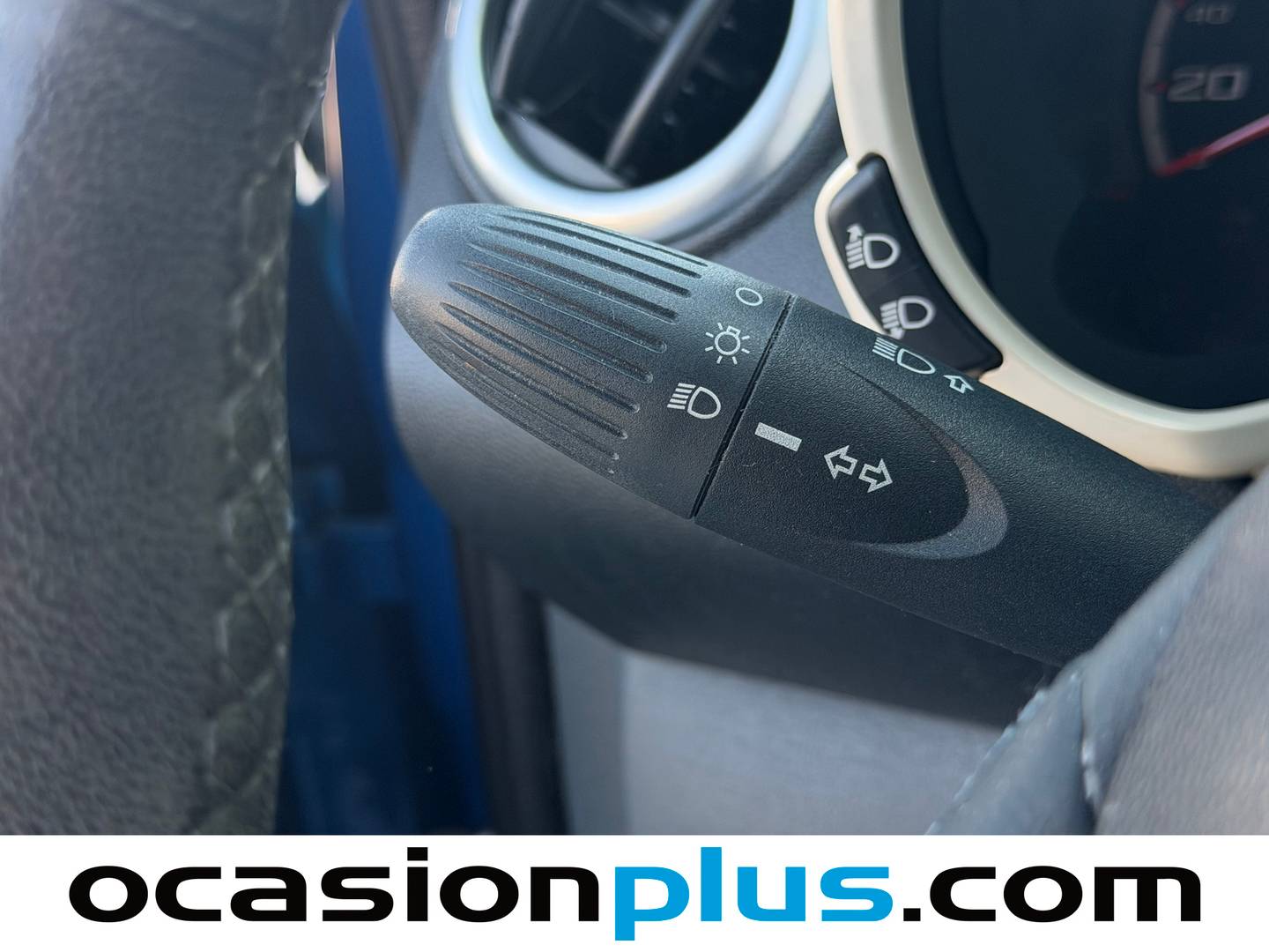 Extras y acabados del Ford Ka Ford Ka 1.20 Titanium+ (69 CV)