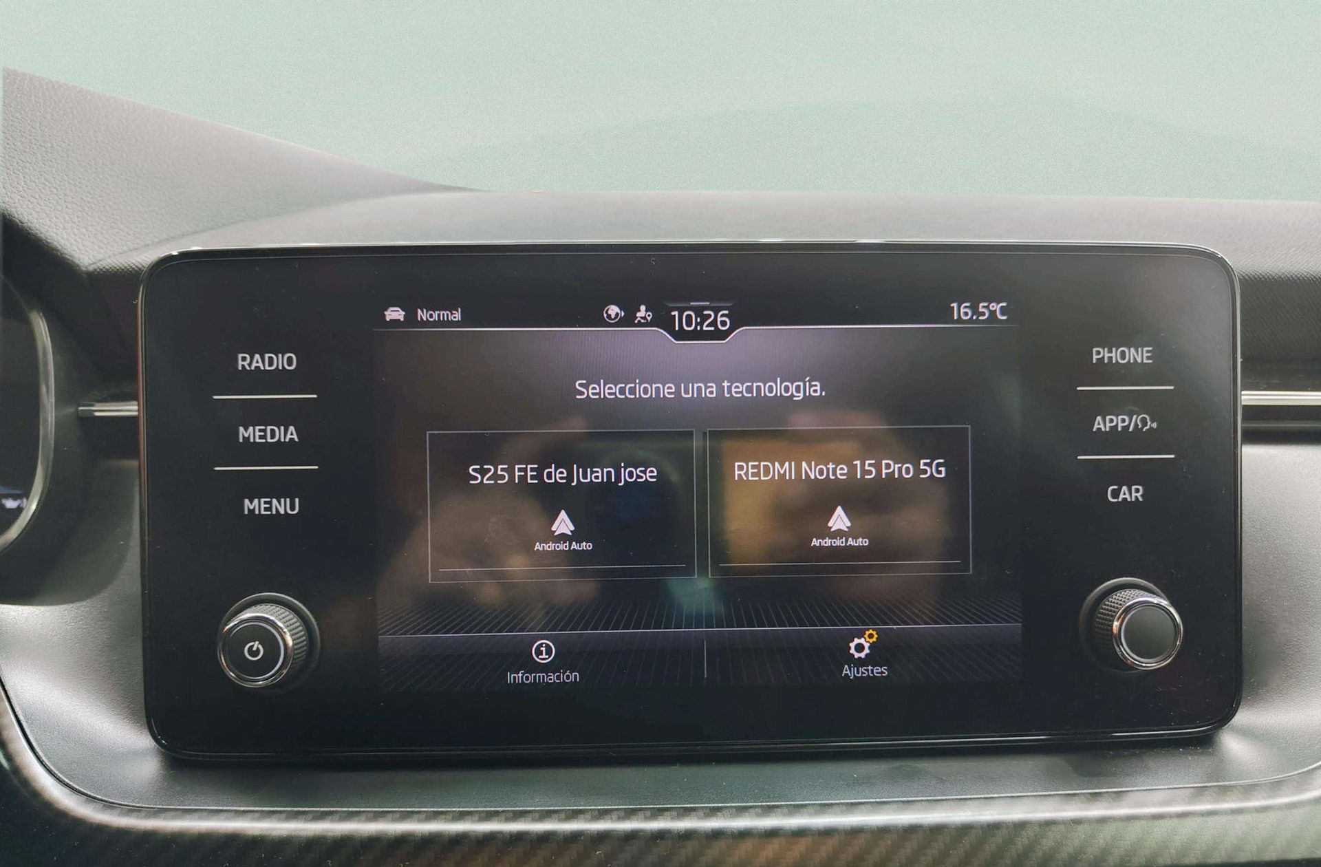 Škoda Kamiq 1.5 TSI Monte Carlo - foto 8