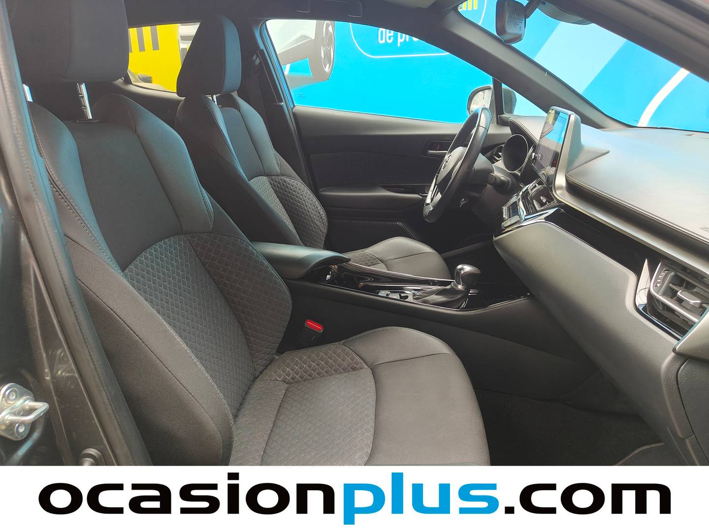 Toyota C-HR Toyota C-HR 1.8 125H Advance (122 CV) automático