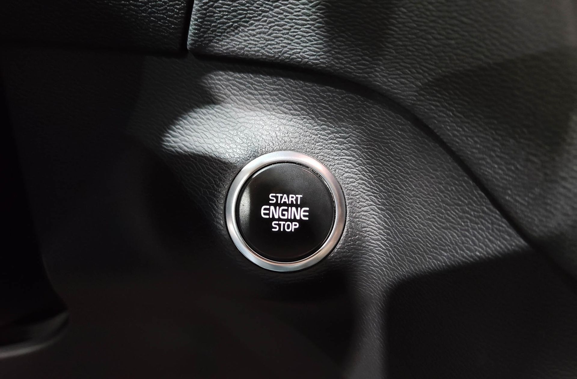 Volvo XC40 T4 Momentum - foto 30