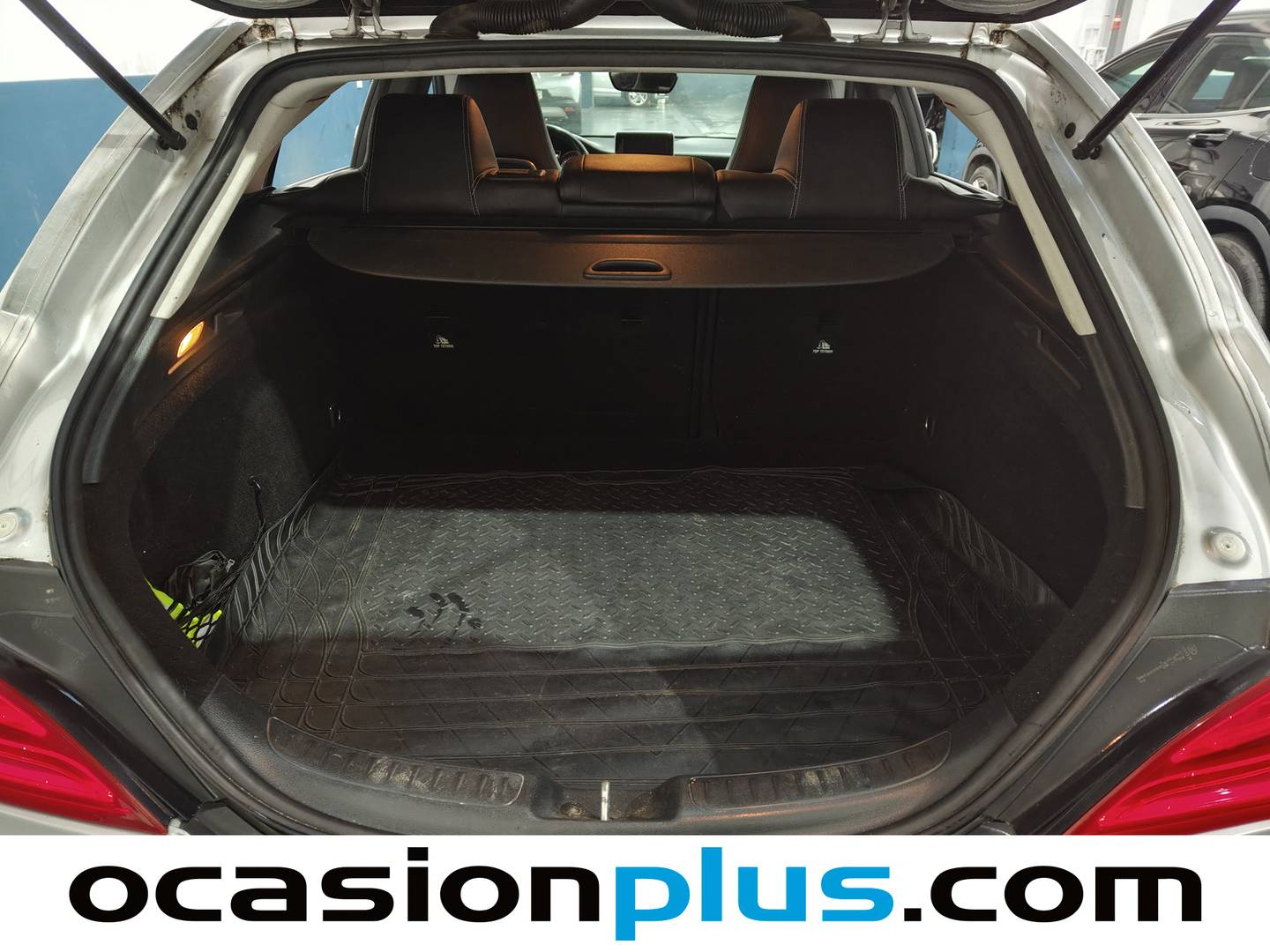 Foto Mercedes CLA Mercedes-Benz CLA Shooting Brake CLA 200 d (136 CV)