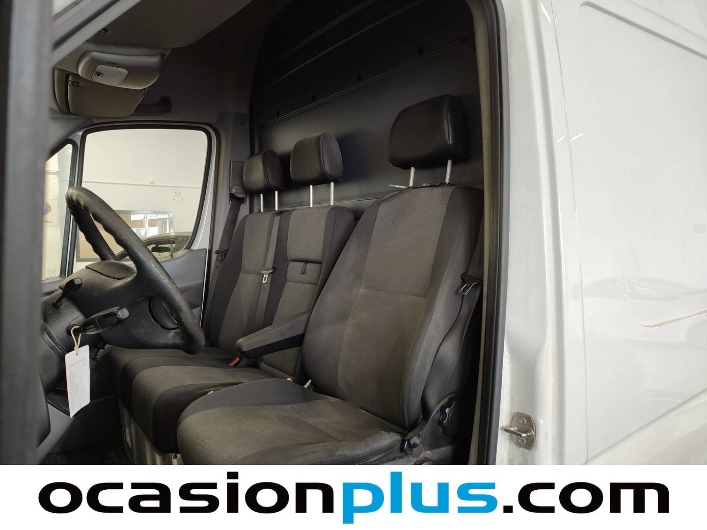 Foto asientos delanteros Volkswagen Crafter Volkswagen Crafter Furgon Batalla Media TN 2.0 TDI BMT (109 CV) 3.000