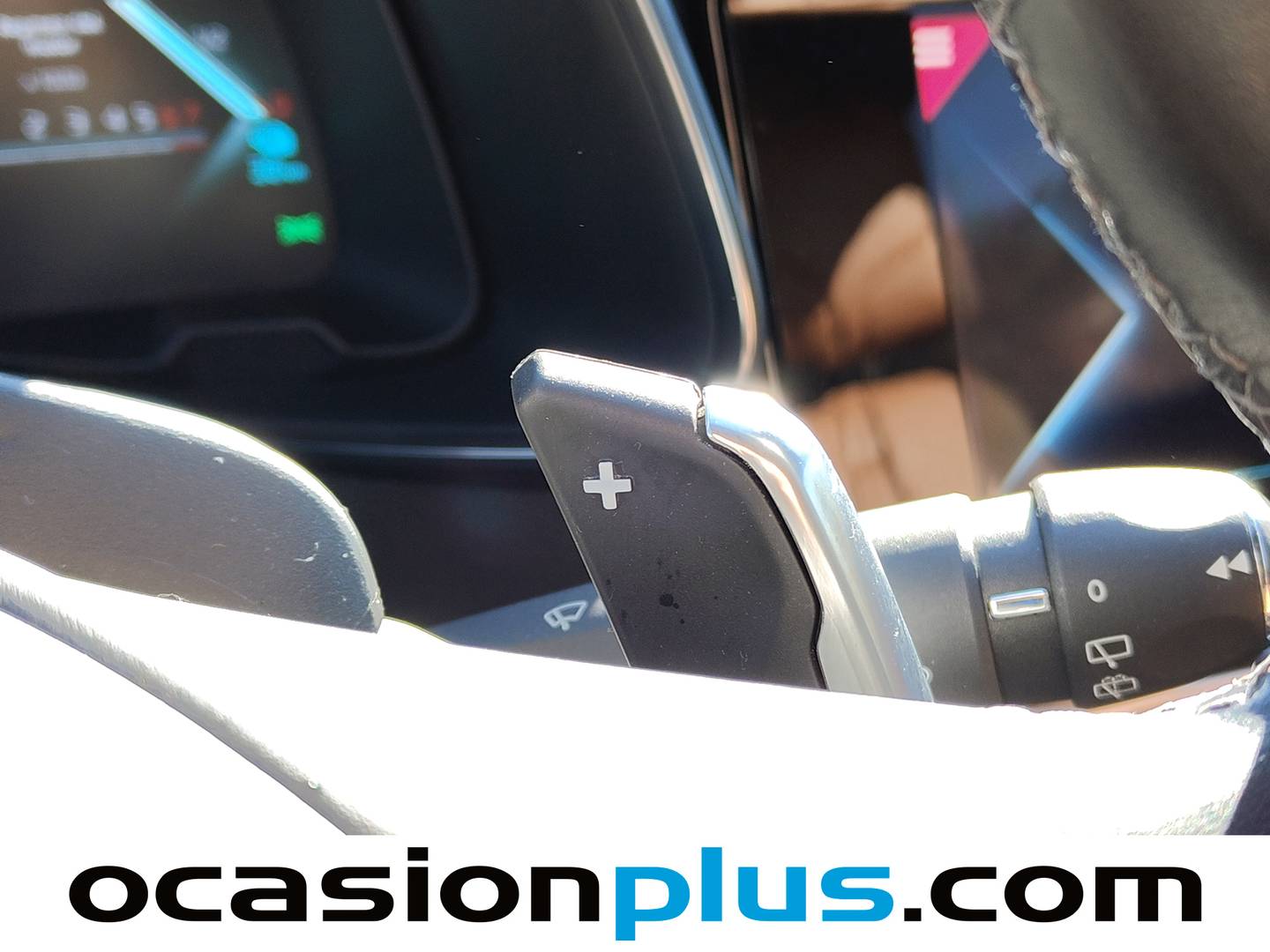 Foto DS DS 7 Crossback E-Tense DS DS7 Crossback E-Tense 300 Grand Chic 4WD Auto (300 CV)