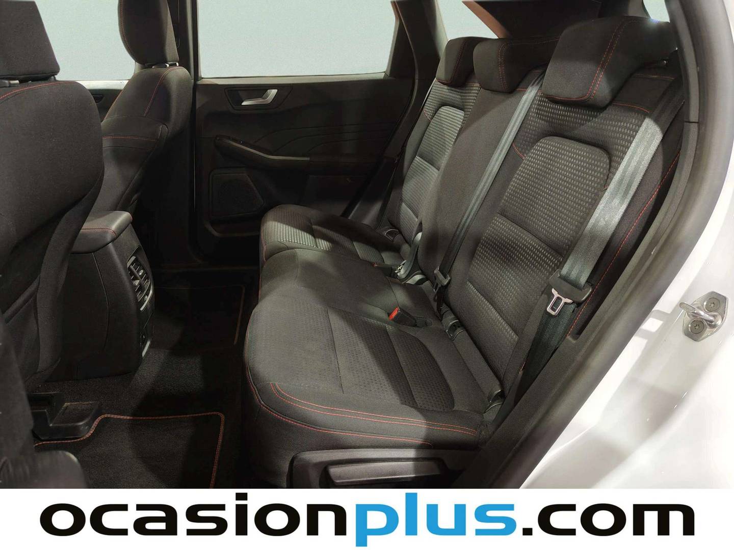 Foto asientos traseros Ford Kuga Ford Kuga 2.5 Duratec FHEV ST-Line Auto (190 CV)