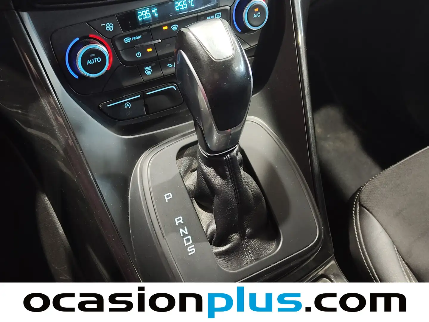 Foto Ford Kuga Ford Kuga 2.0 TDCI S&S Titanium 4x4 Powershift (150 CV)