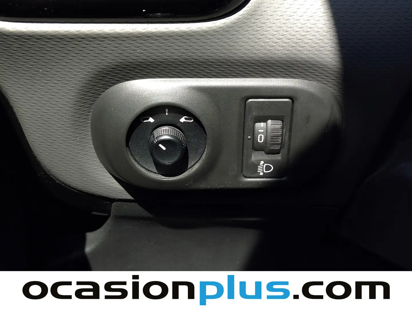 Foto Citroën C4 Cactus Citroen C4 Cactus PureTech 82 Feel (82 CV)