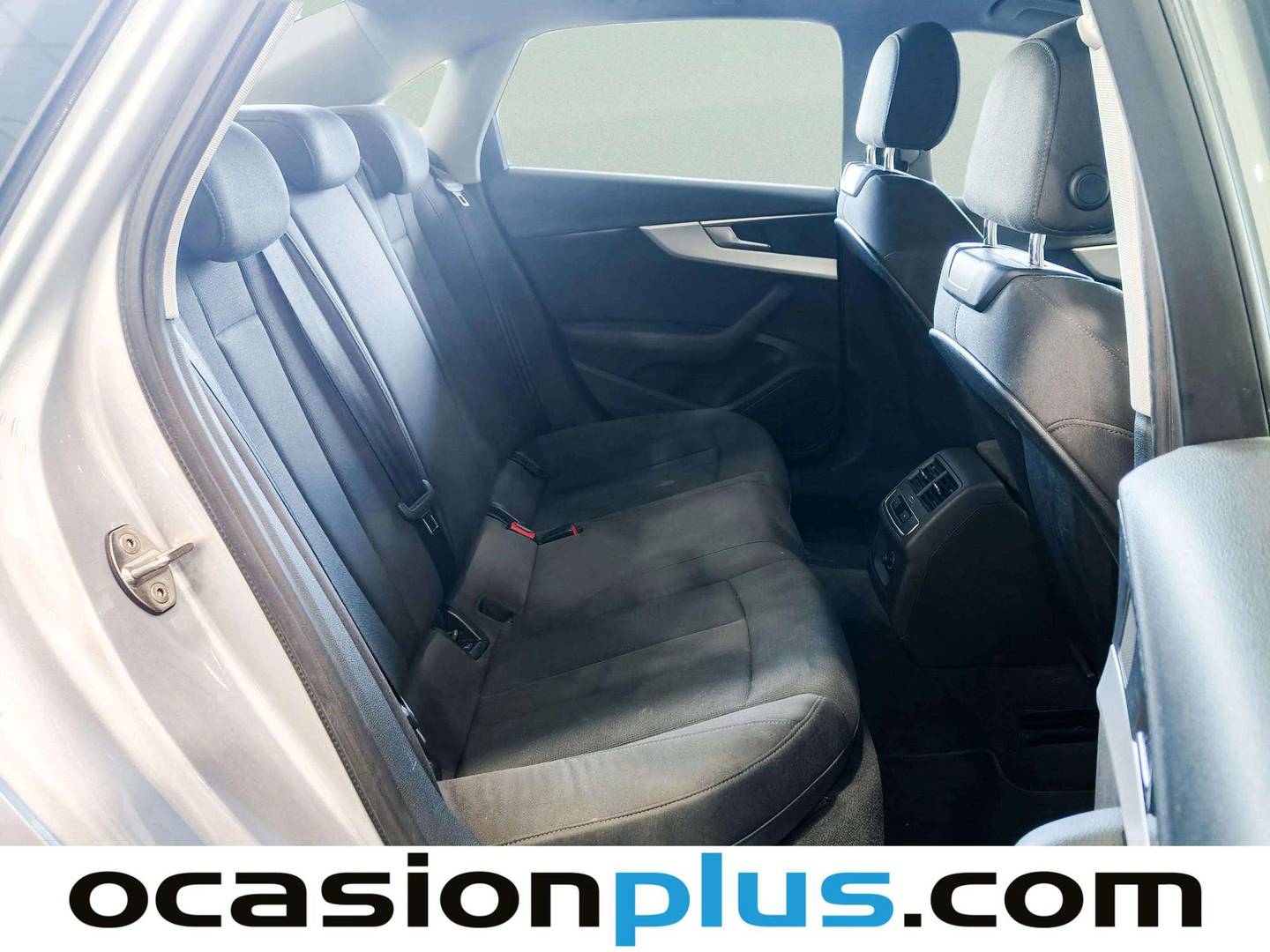 Foto Audi A4 Audi A4 S line edition 2.0 TDI  (150 CV)