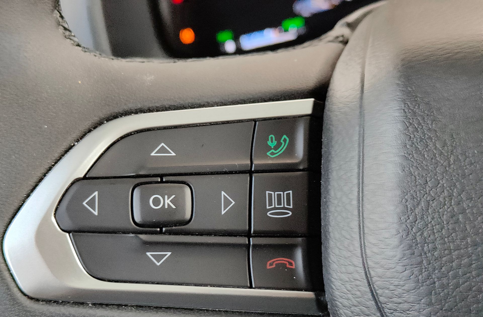 Jeep Renegade eHybrid 1.5 Limited ATX - foto 25