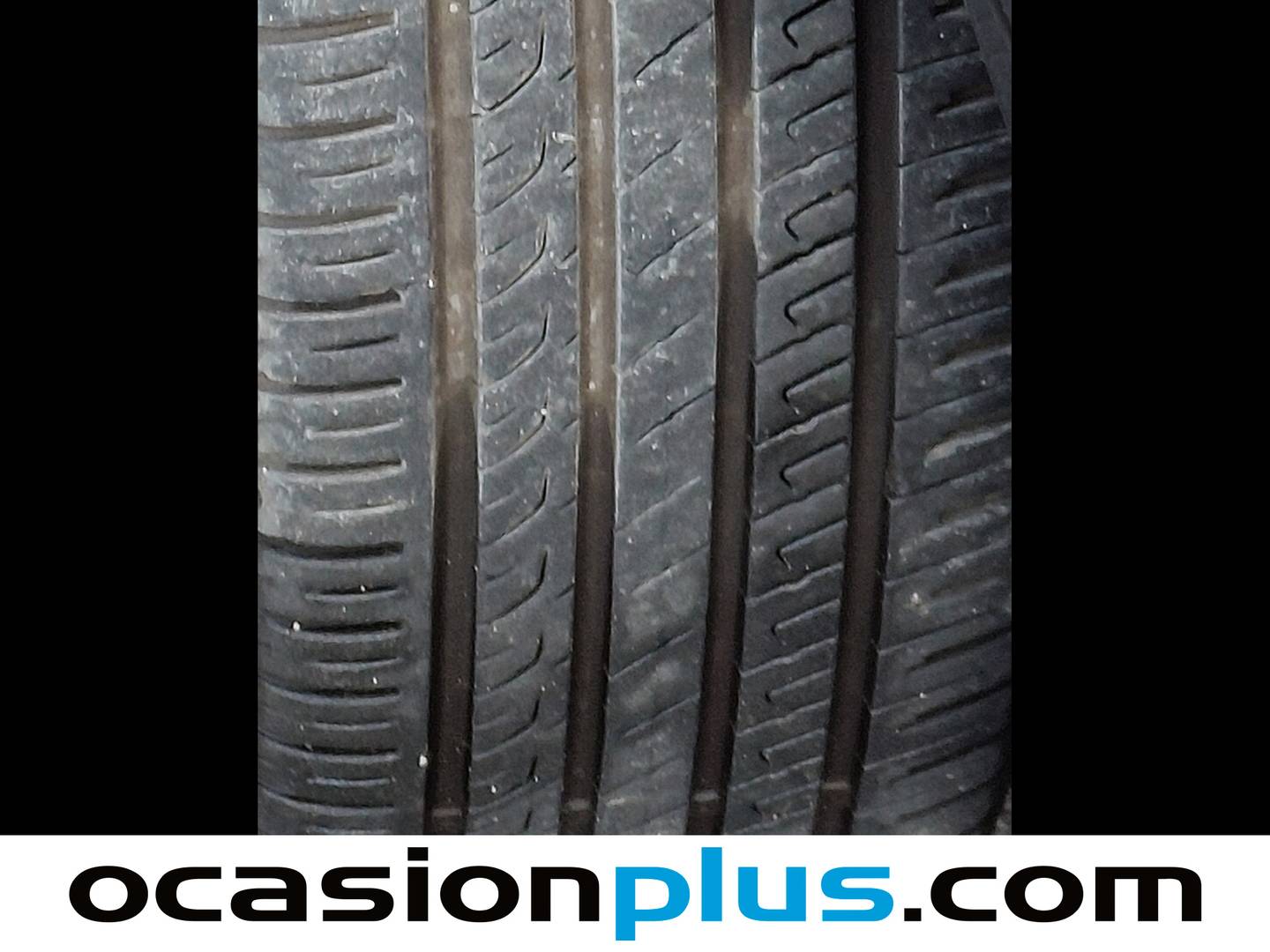 Foto Audi Q2 Audi Q2 design edition 1.6 TDI (116 CV)