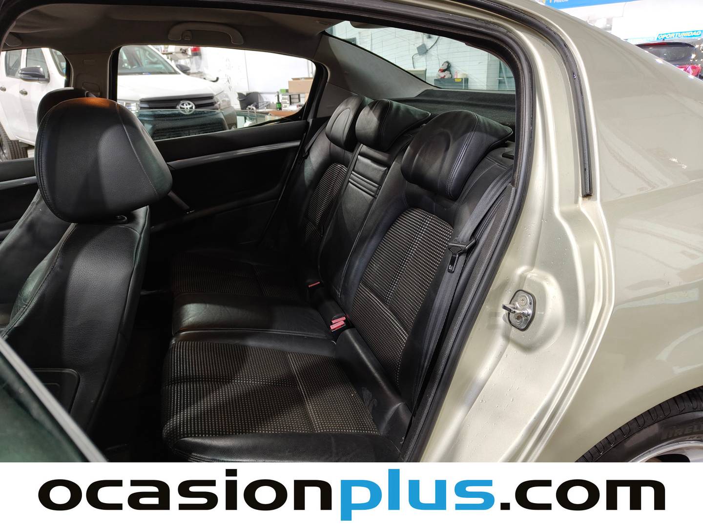 Foto asientos traseros Peugeot 407 Peugeot 407 2.0 HDI ST Sport Pack (136 CV)