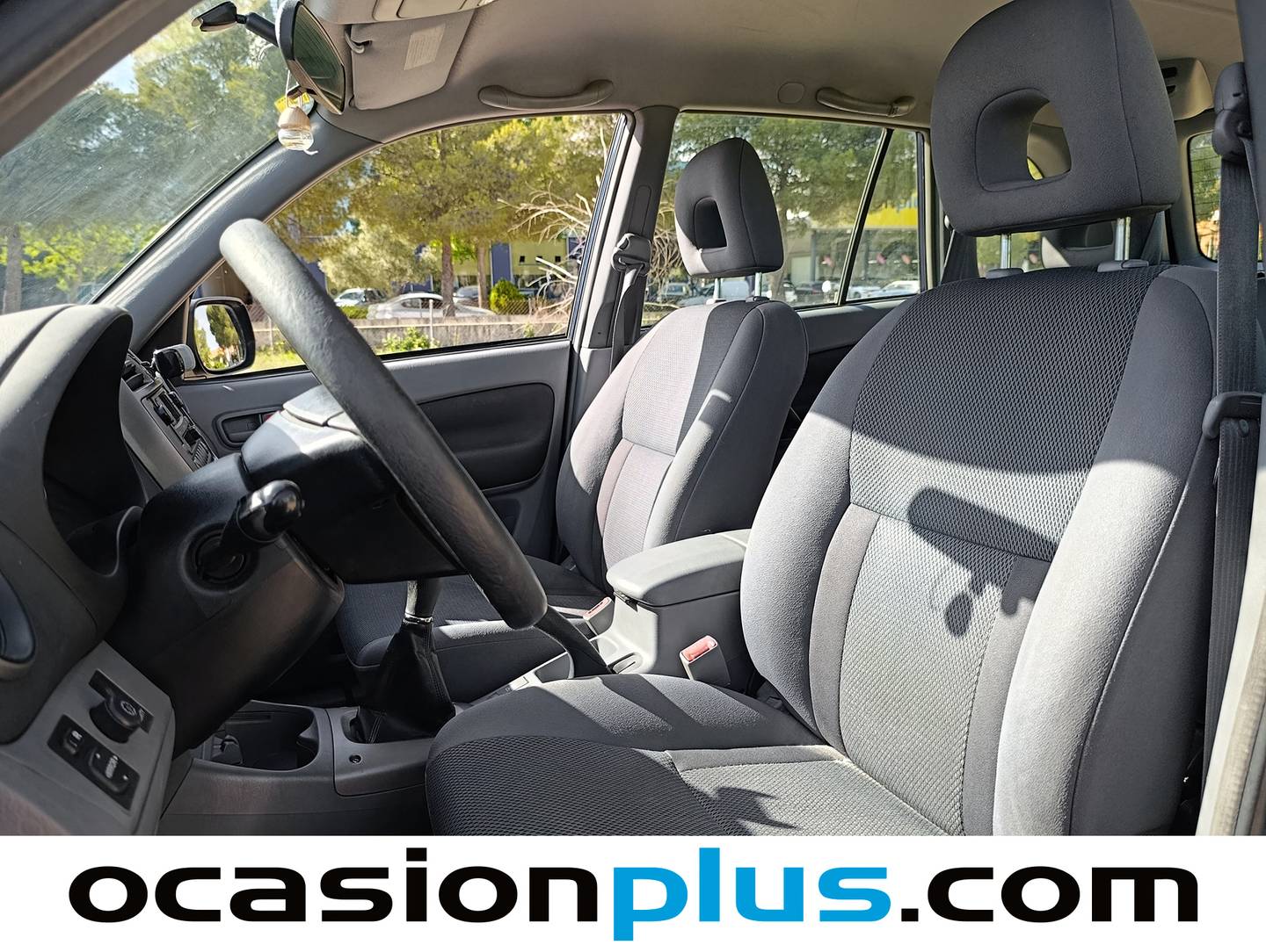 Foto asientos delanteros Toyota Rav4 Toyota Rav4 2.0 D4-D Luna 4X4 (116 CV)