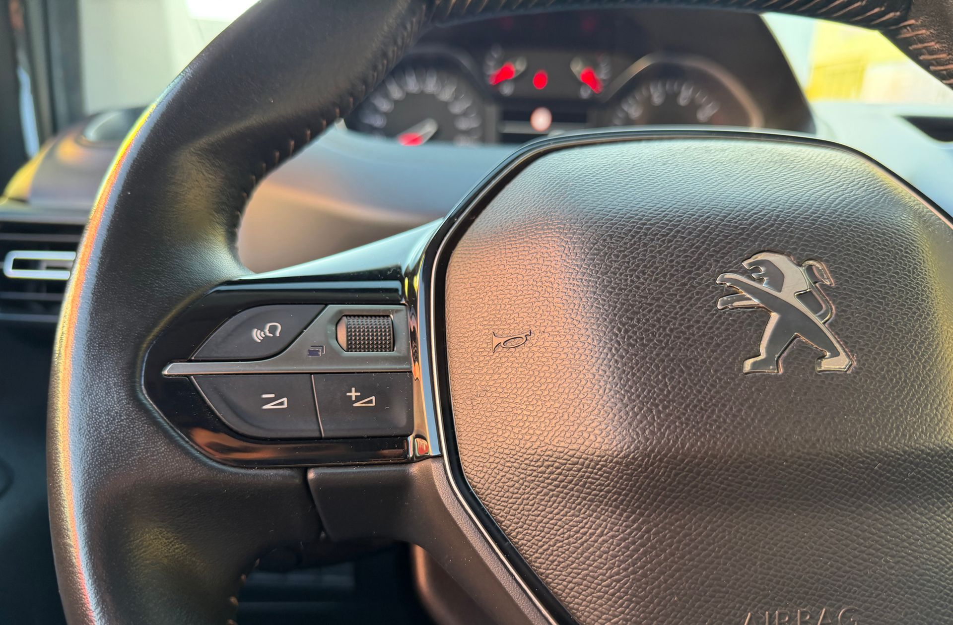 Peugeot Rifter BlueHDi 130 Allure Standard - foto 26