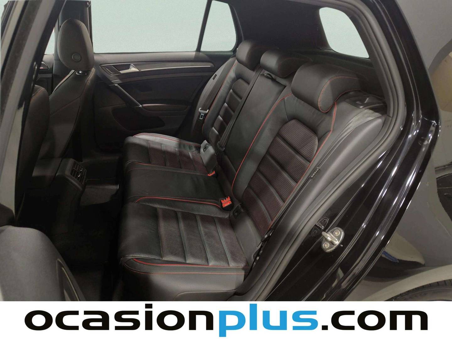 Foto asientos traseros Volkswagen Golf Volkswagen Golf GTI Performance 2.0 TSI (245 CV) DSG