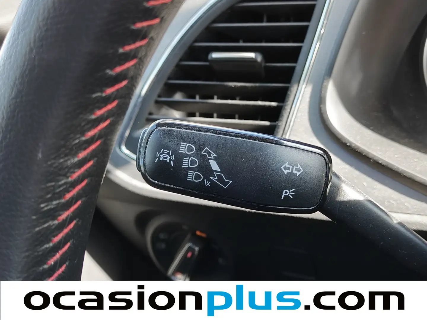 Foto Seat León SEAT León 2.0 TDI S&S FR DSG (150 CV)