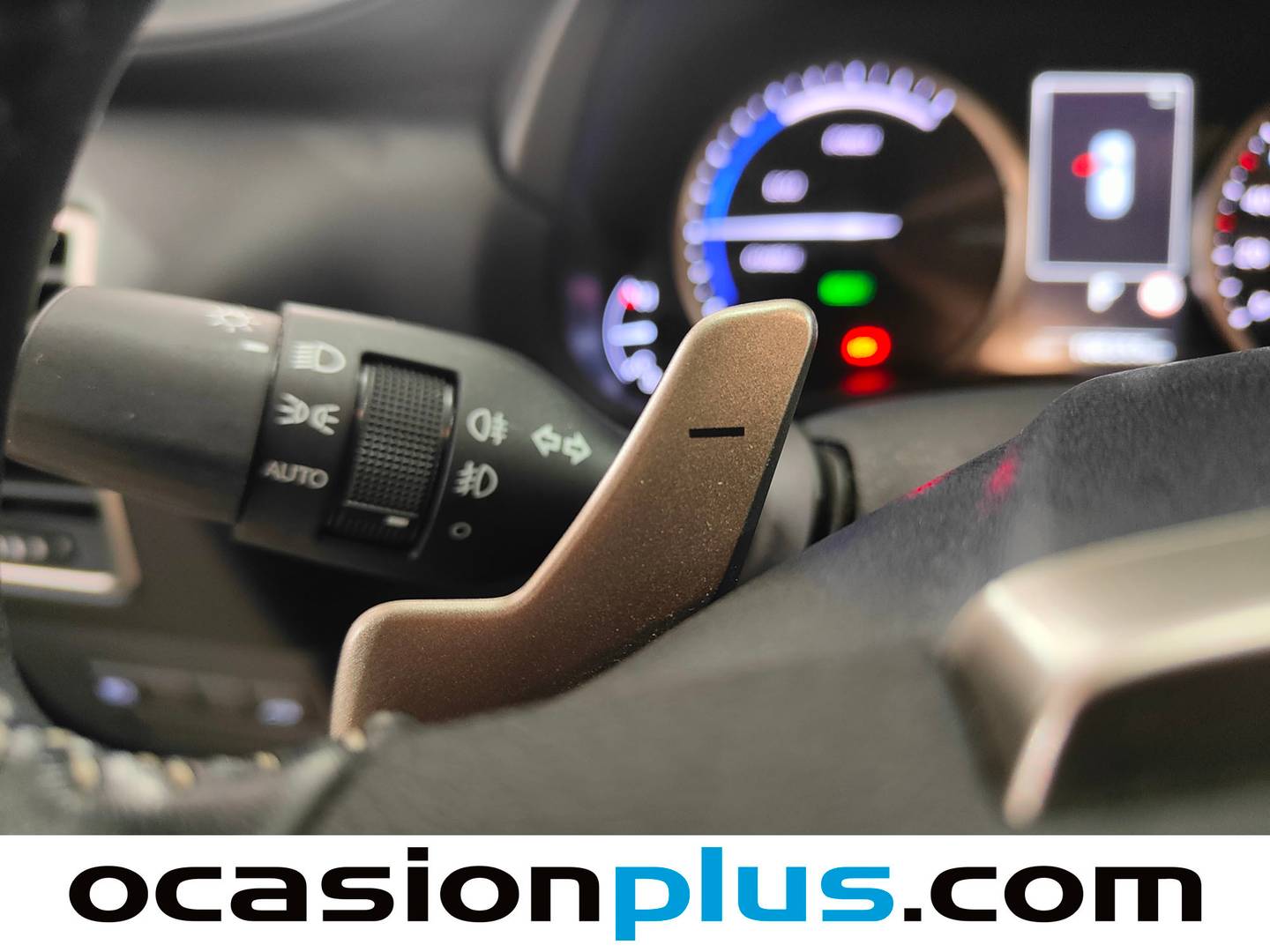 Lexus NX Lexus NX 300h Executive Navigation 4WD (197 CV) 197cv