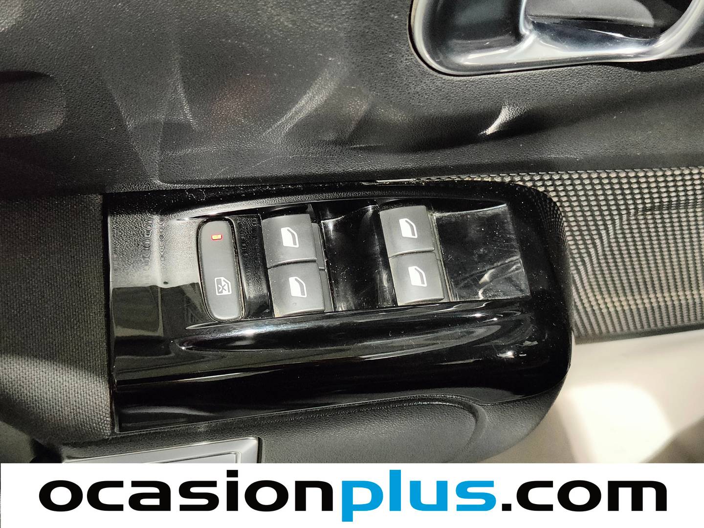 Citroën C3 Citroen C3 PureTech 82 Shine (83 CV) gasolina