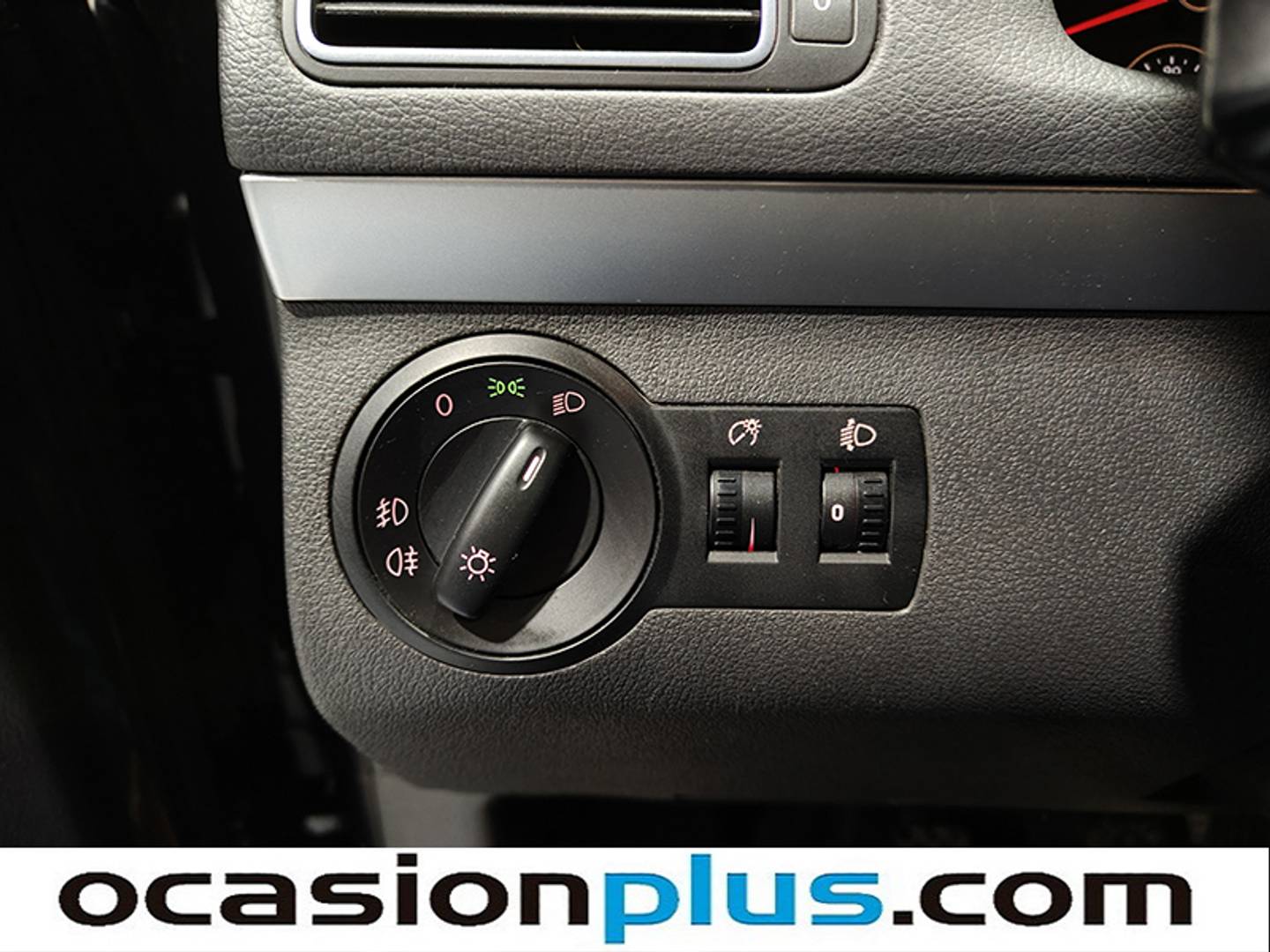 Foto Volkswagen Touran Volkswagen Touran 1.2 TSI Edition (105 CV) 7 Plazas