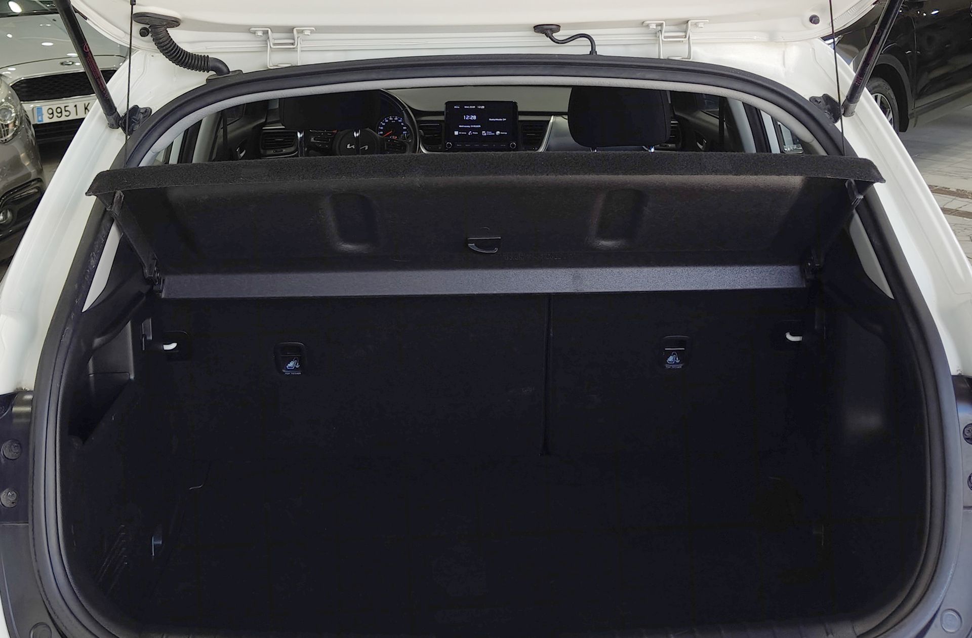 Kia Stonic 1.0 T-GDi MHEV iMT Concept - foto 14