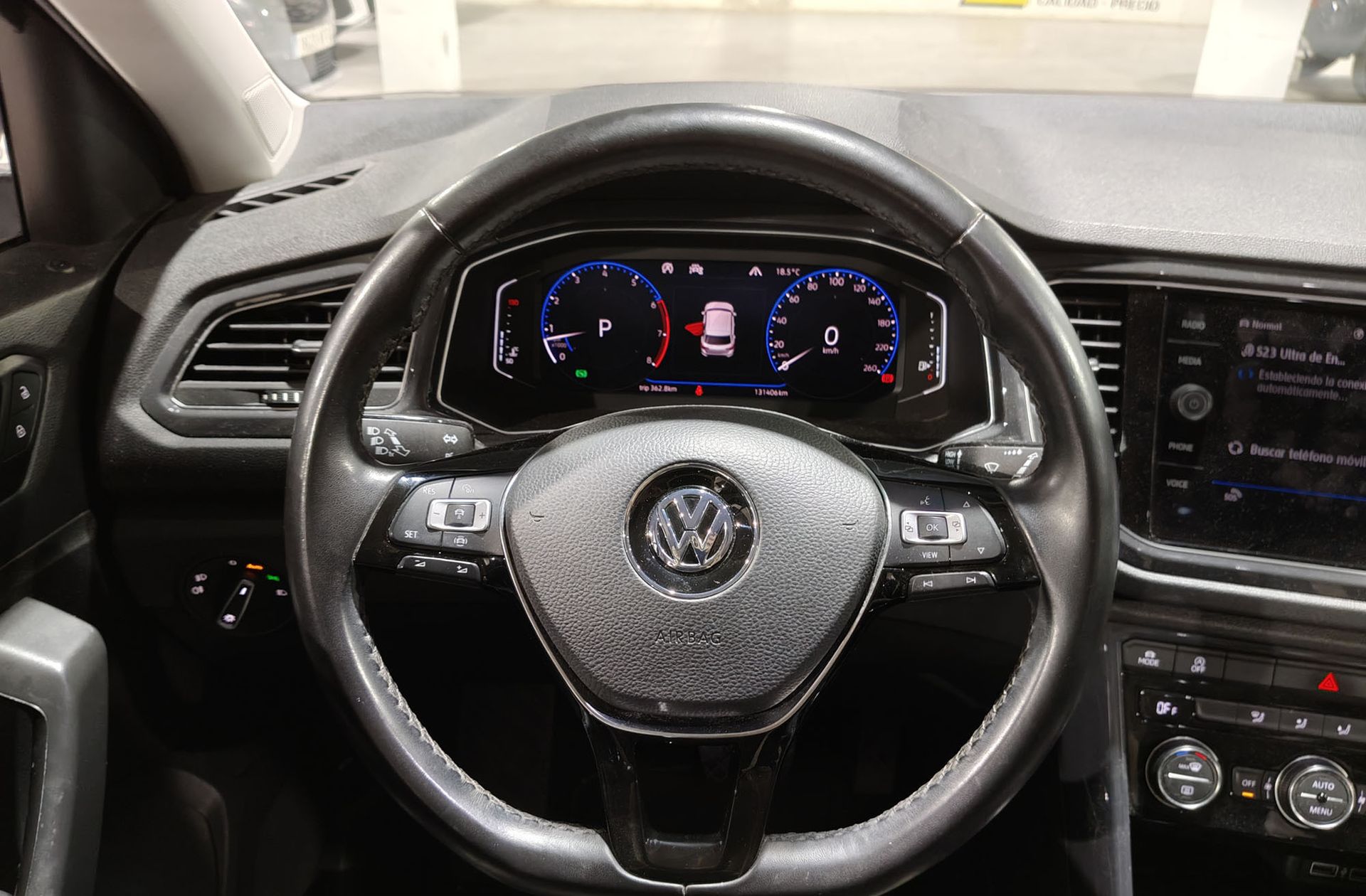 Volkswagen T-Roc Sport 1.5 TSI DSG - foto 23